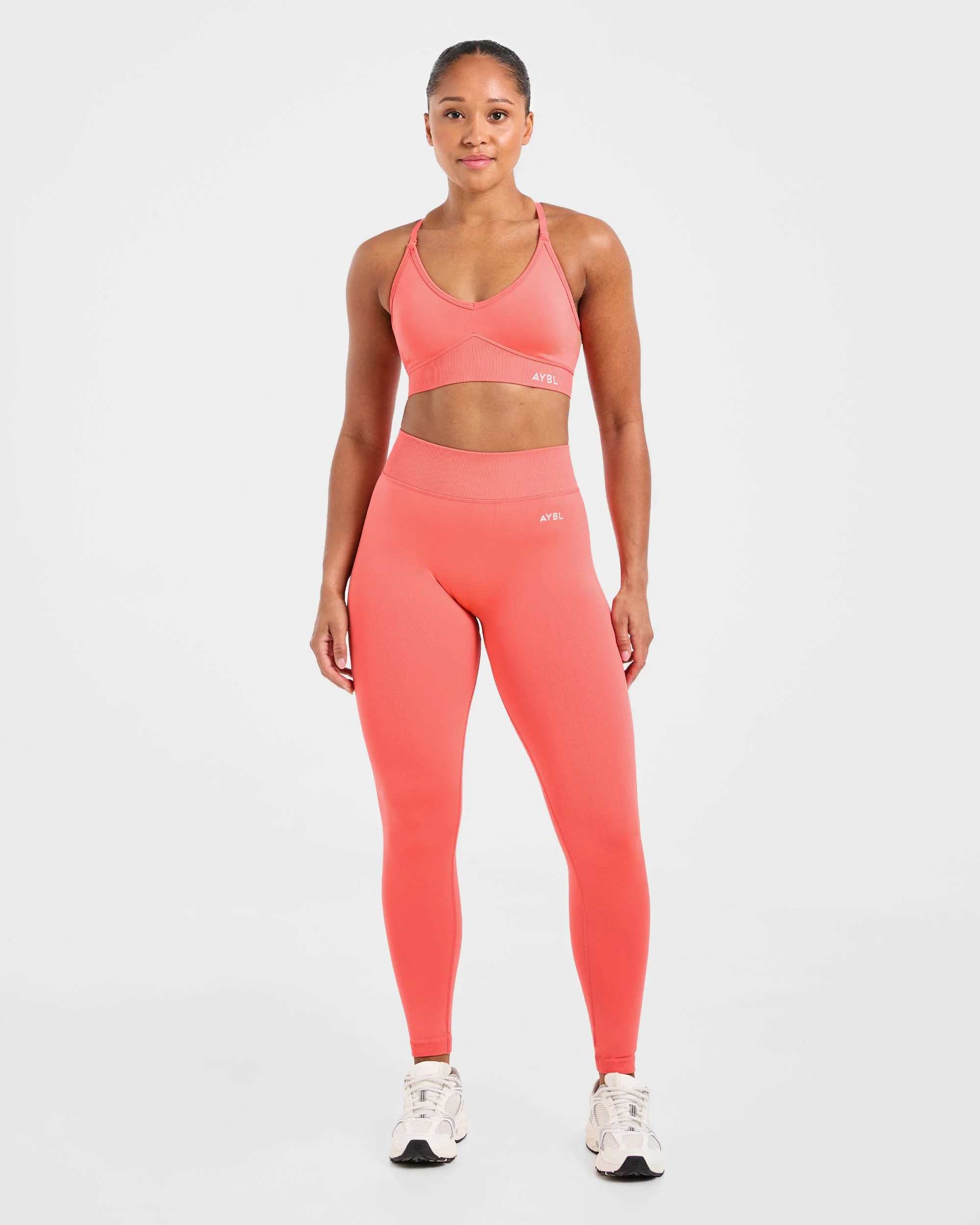 Adapt Seamless Sports Bra - Summer Perzik - Image 3