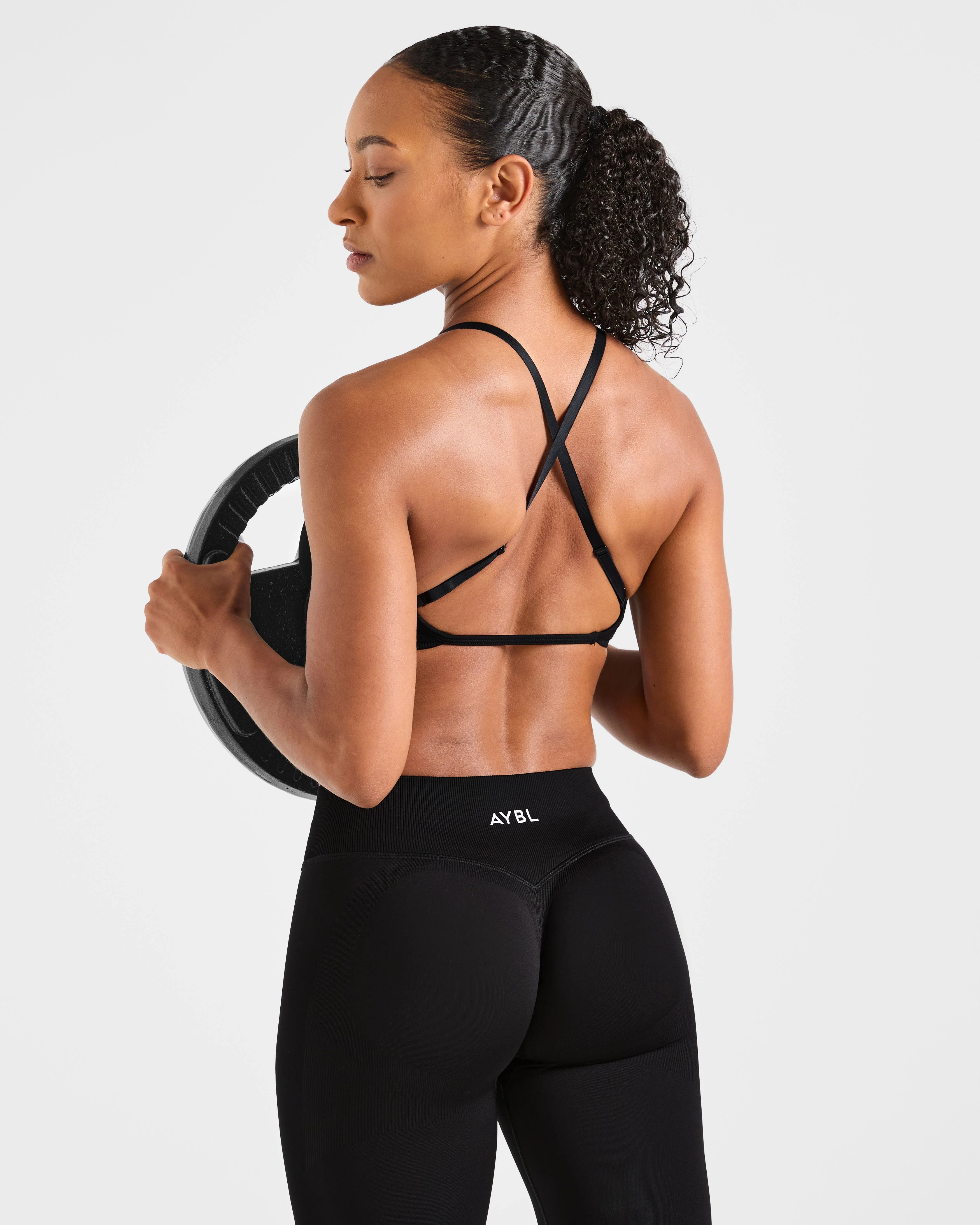 Adapt Seamless Strappy Sports Bra - Zwart - Image 8