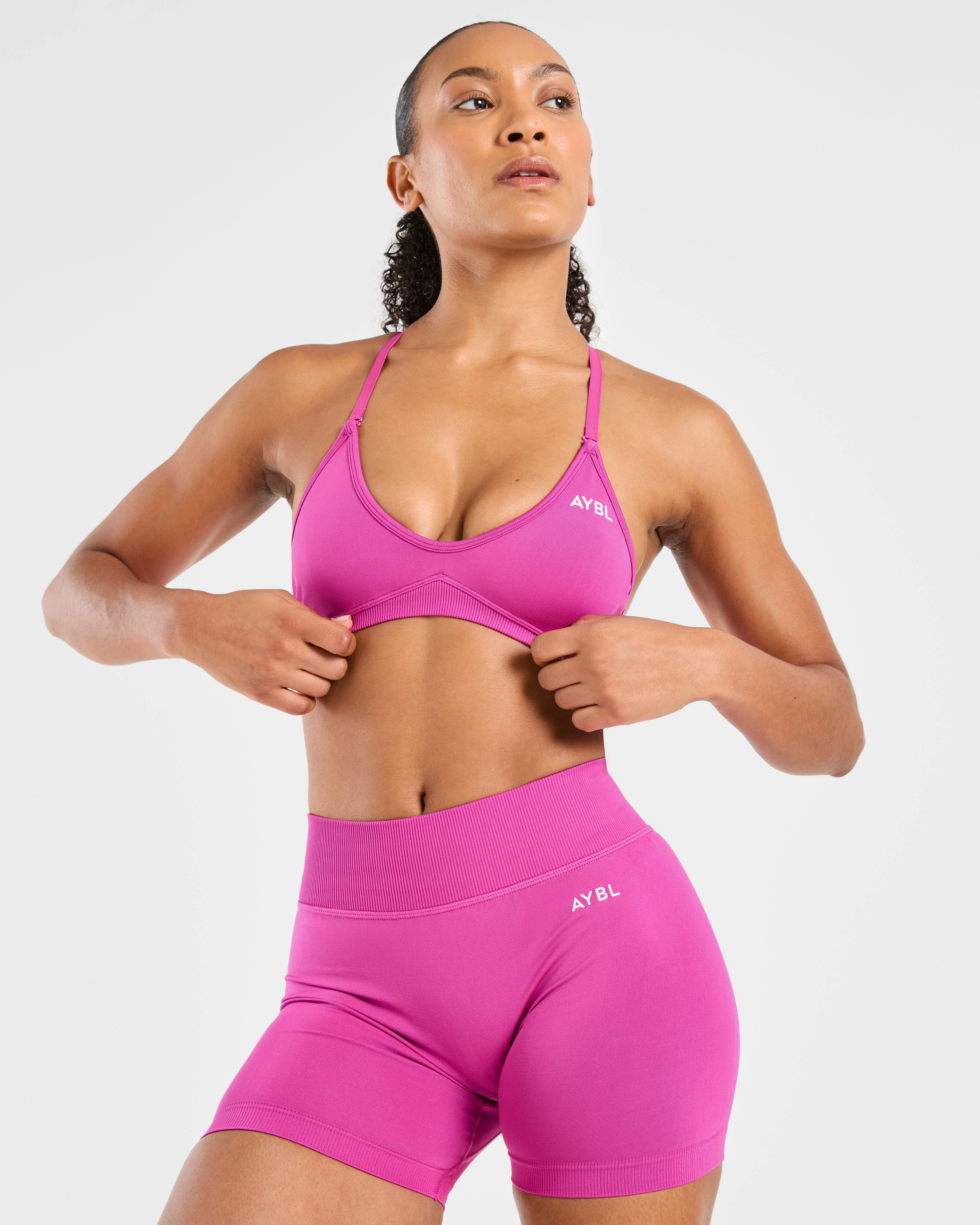 Adapt Seamless Strappy Sports Bra - Roze - Image 8
