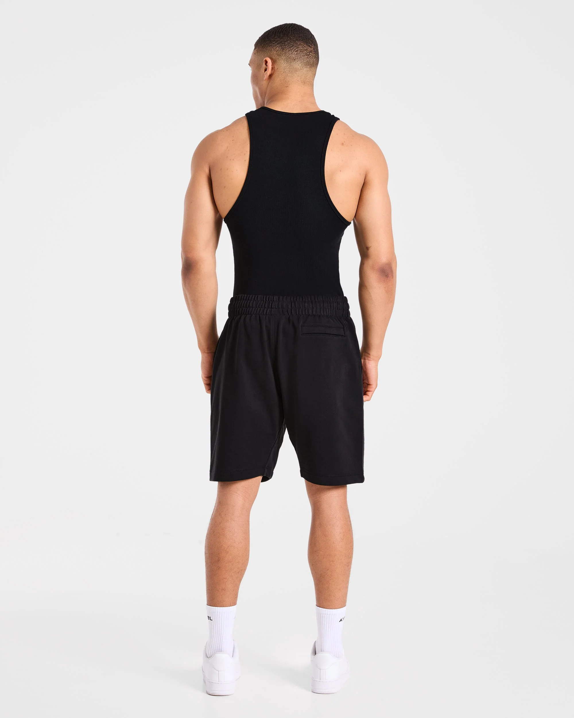 Apex Lifting Essentials Shorts - Zwart/Crème - Image 4