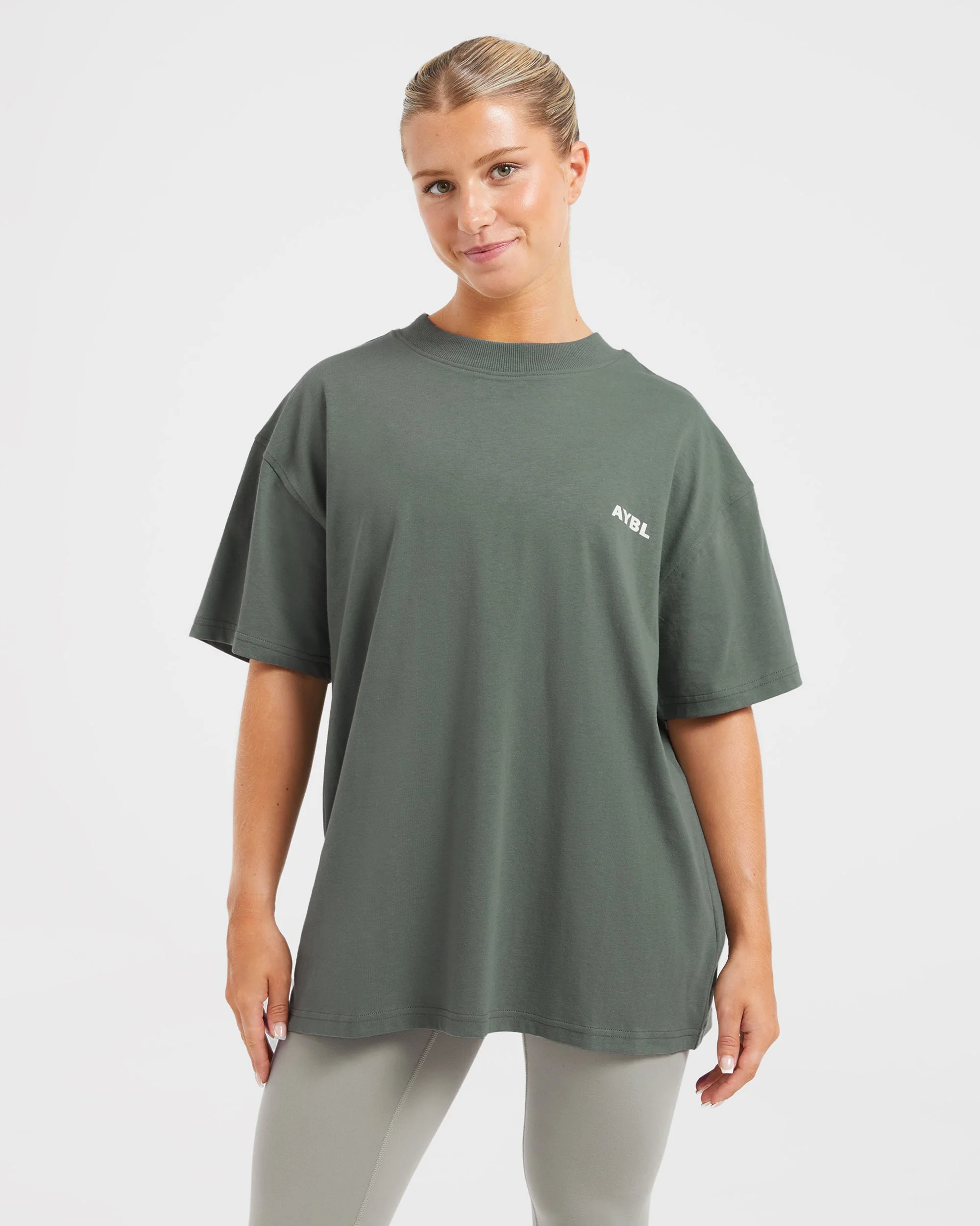 AYBL Lift Italic Oversized T Shirt - Groen/Off Wit - Image 2