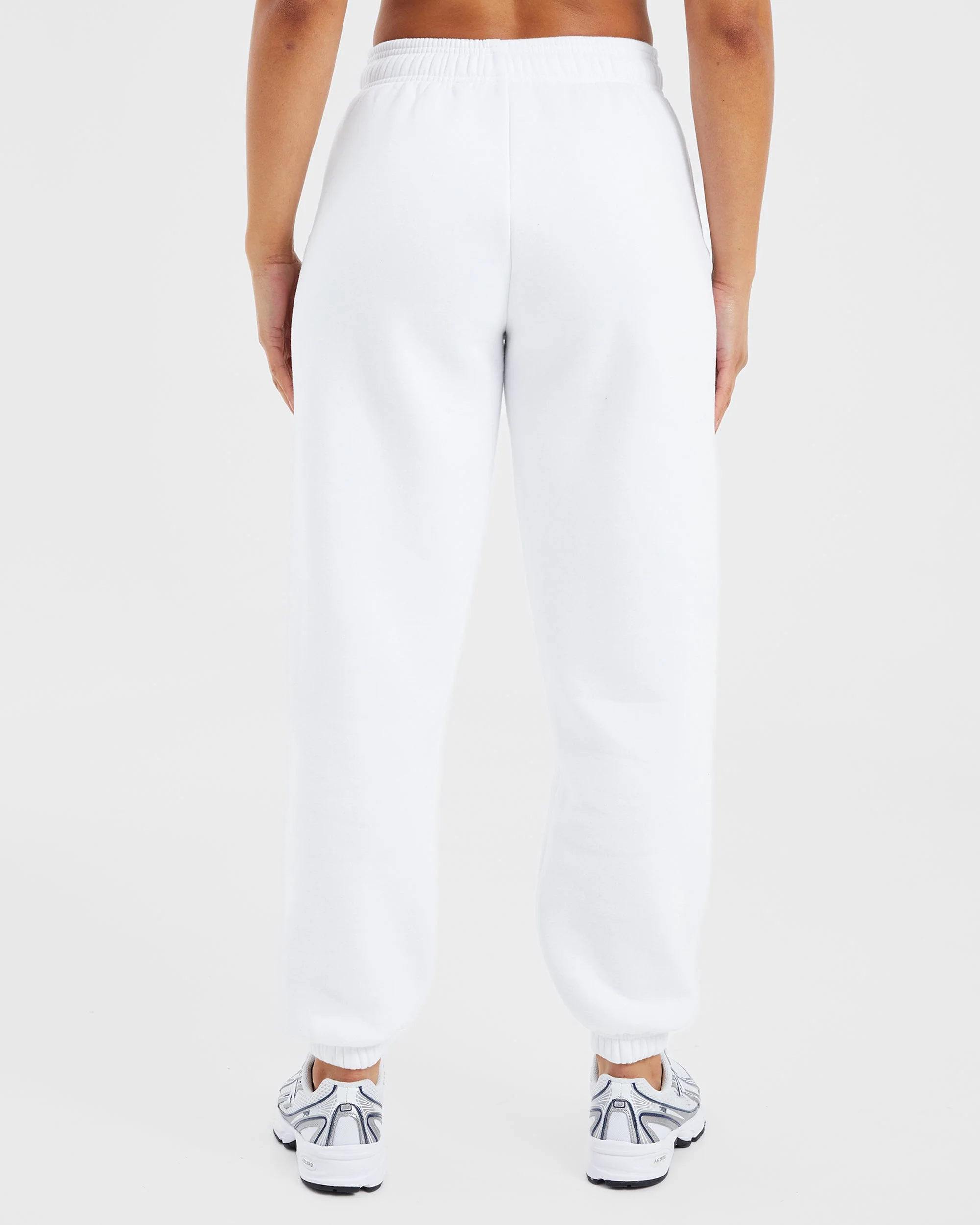 AYBL Sports Club Oversized Joggers - Wit - Image 2