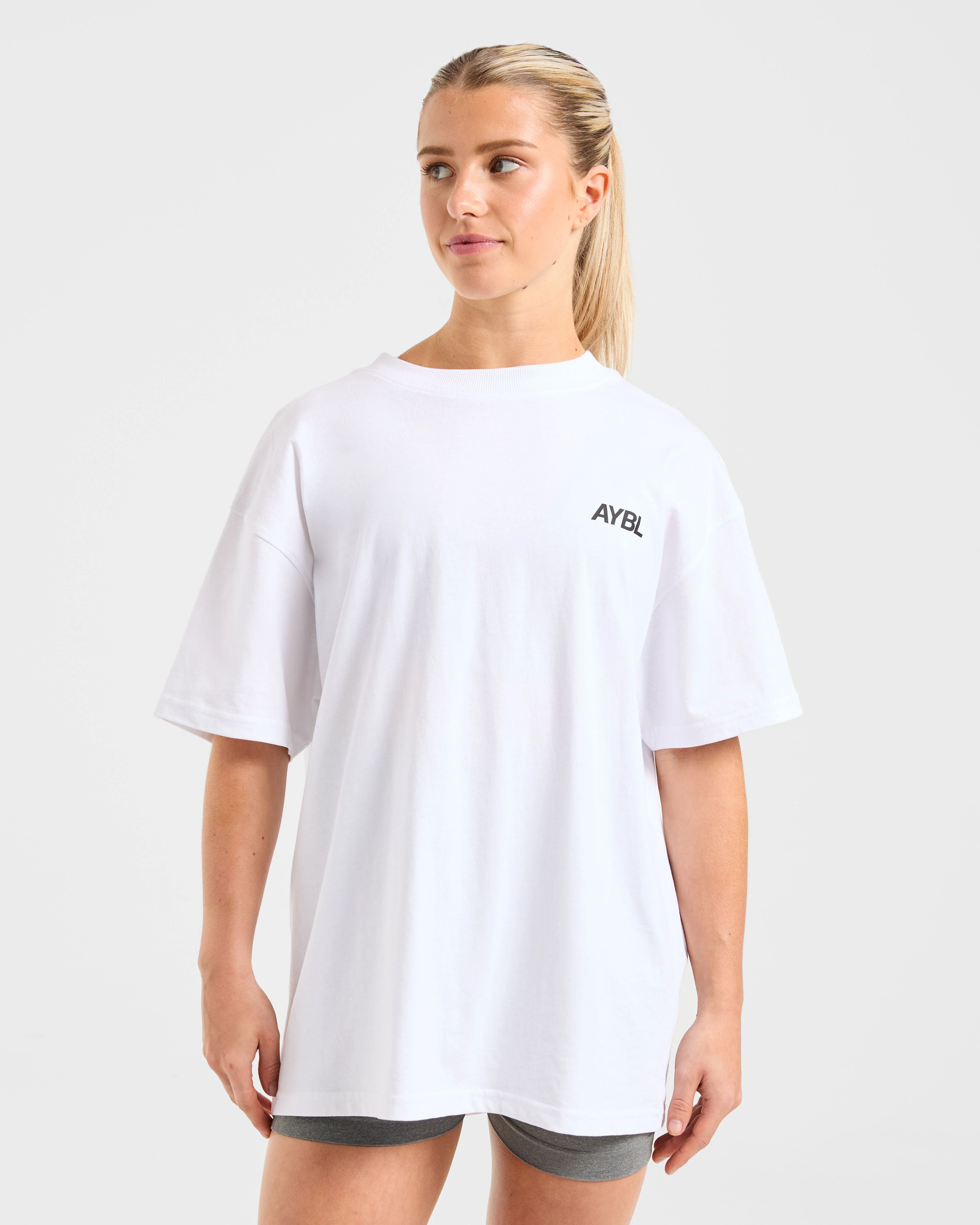 AYBL Sports Club Oversized T Shirt - Wit - Image 2
