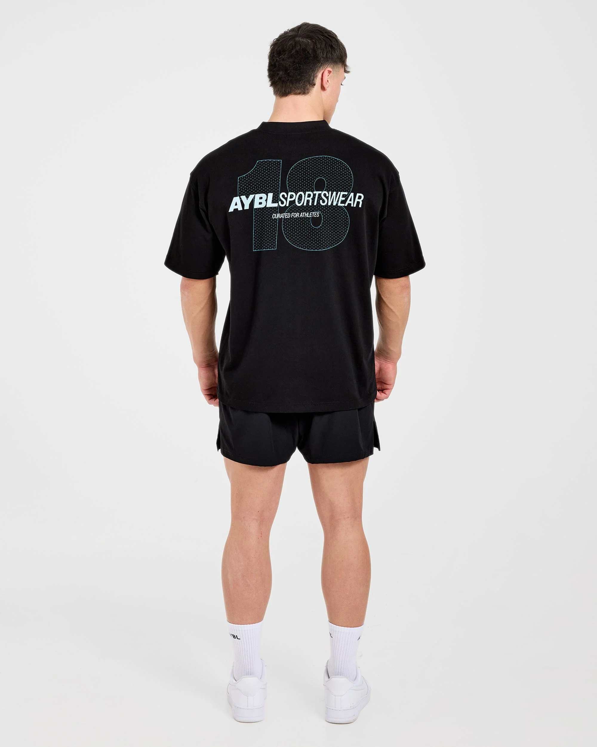 AYBL Sportswear 18 Oversized T Shirt - Zwart - Image 4