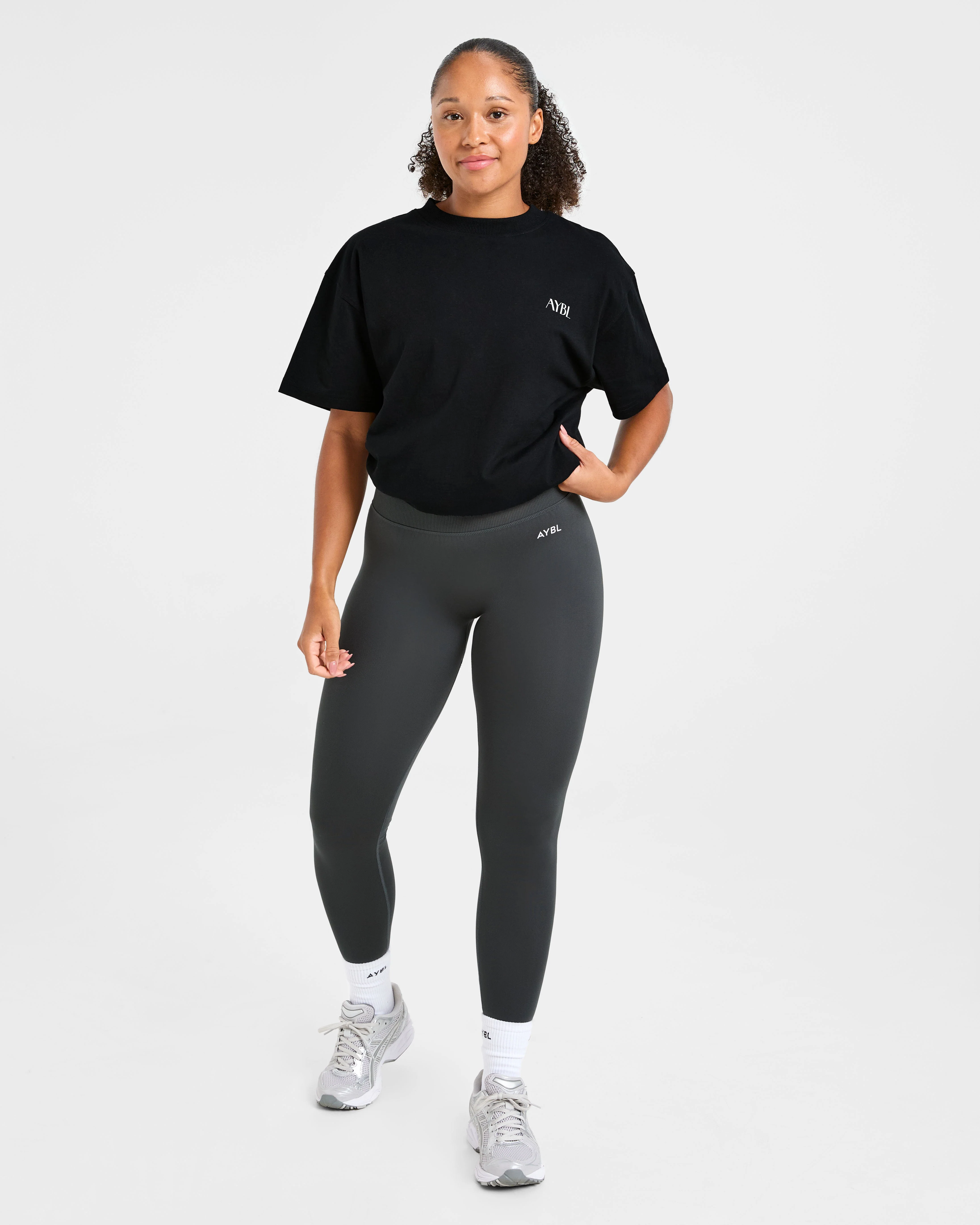 AYBL Wellness Oversized T Shirt - Zwart - Image 7