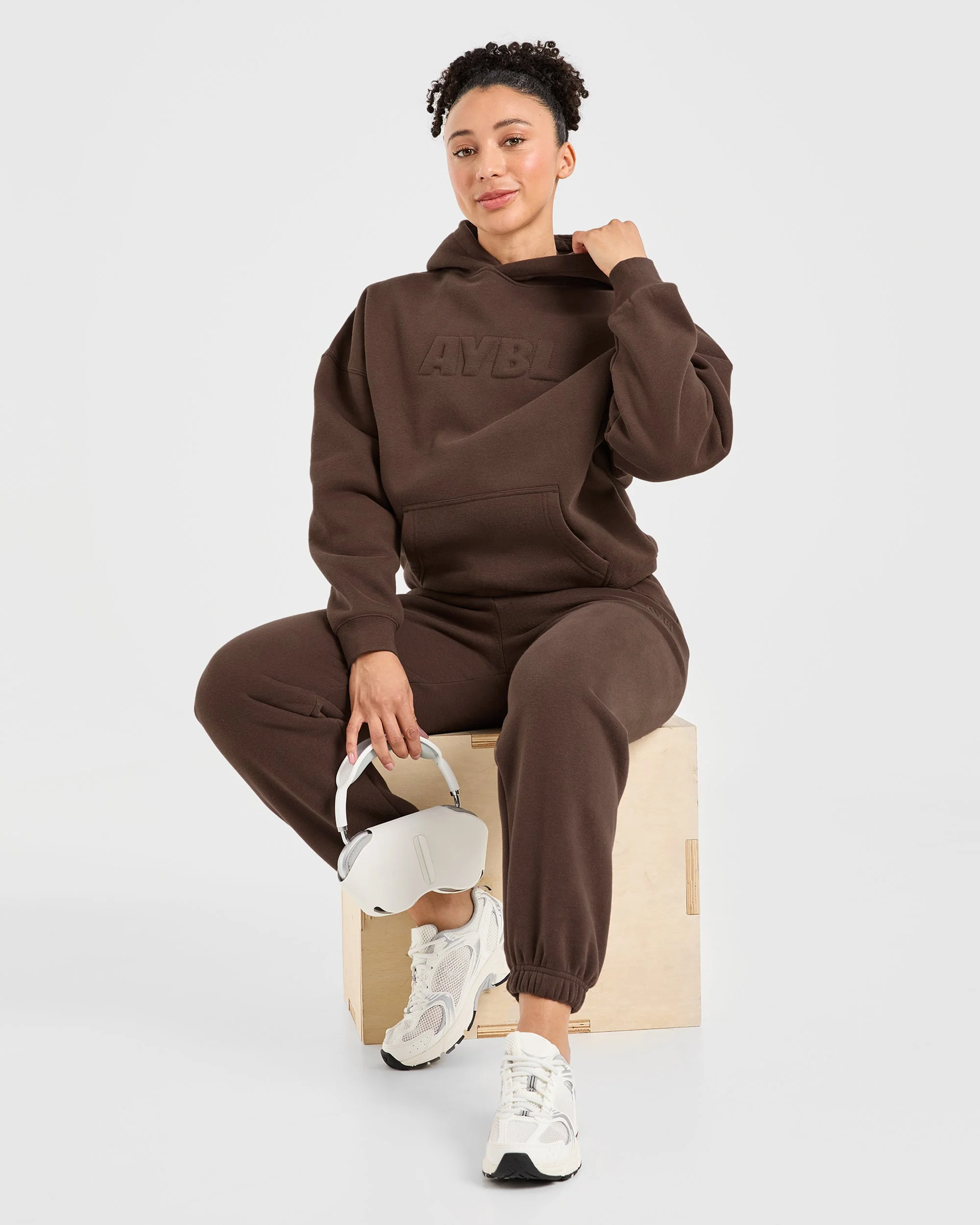 Classic Plush Oversized Hoodie - Bruin - Image 7