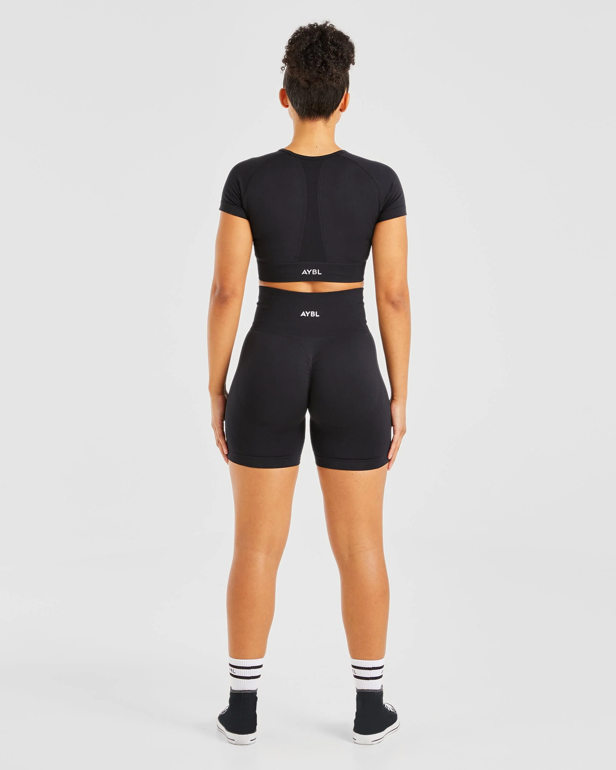 Empower Seamless Crop Top - Zwart - Image 4