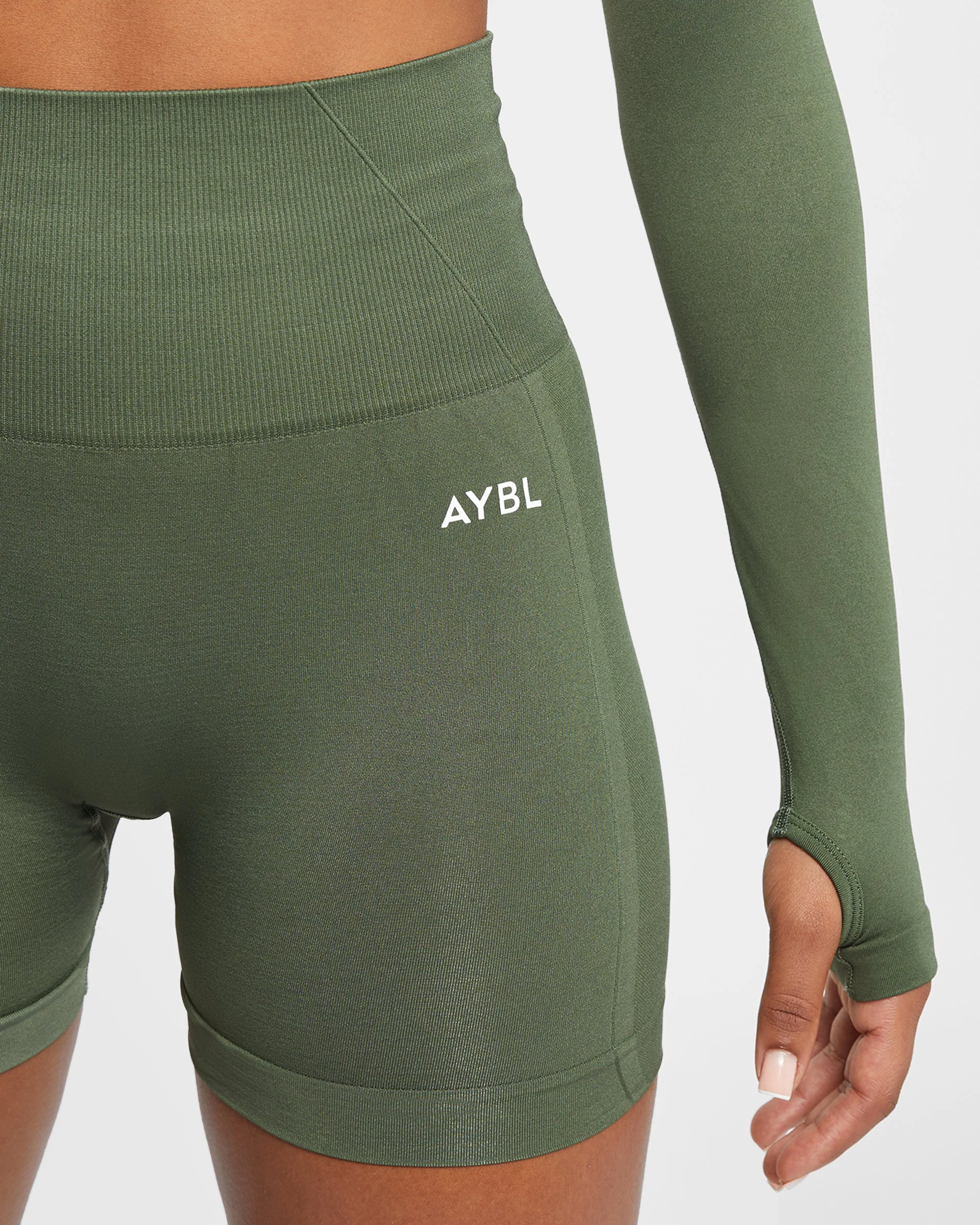 Empower Seamless Shorts - Khaki Groen - Image 5