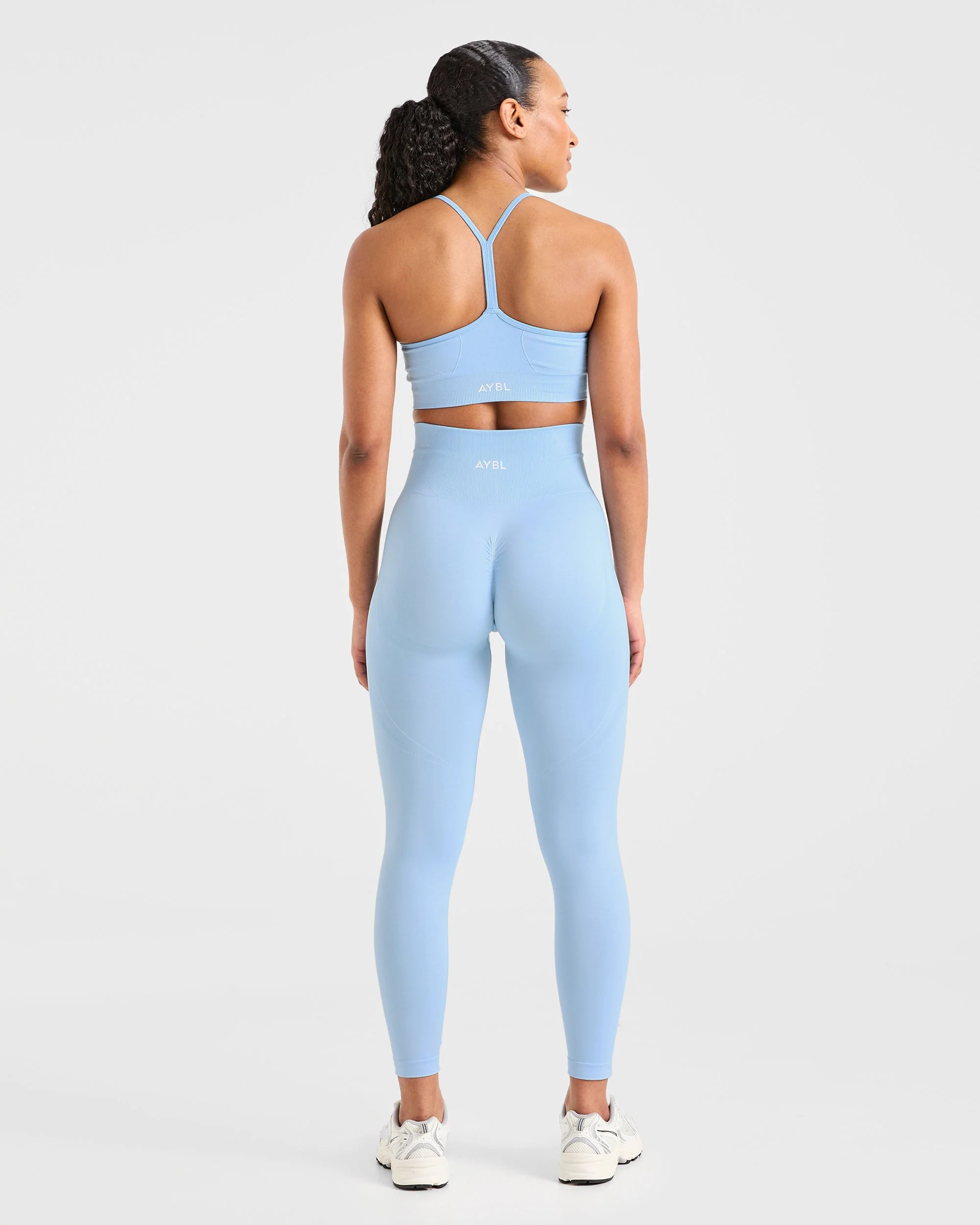 Empower Seamless Sports Bra - Sky Blauw - Image 4