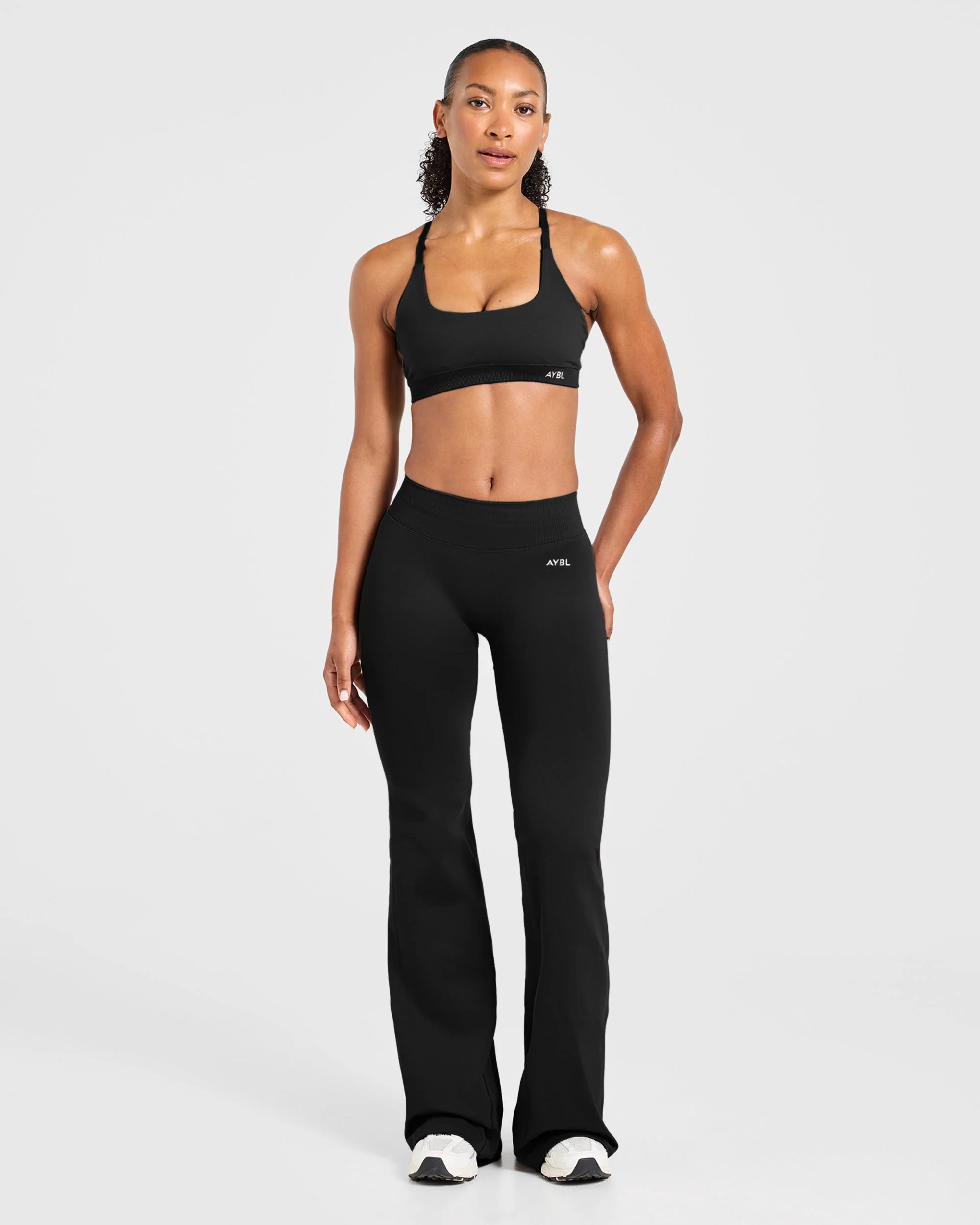 Enhance Seamless Flared Leggings - Zwart - Image 3