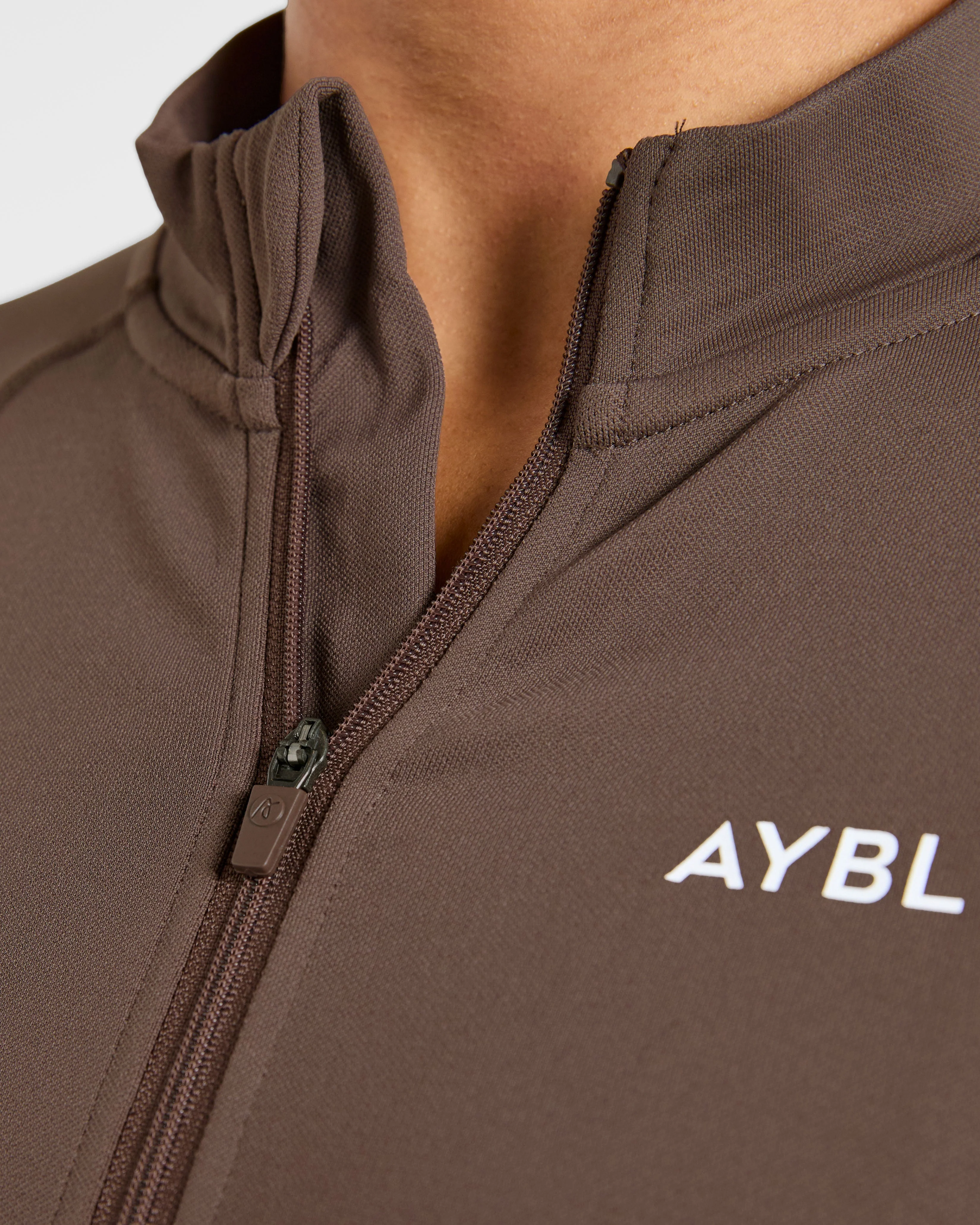 Enhance Seamless Jacket - Bruin - Image 5