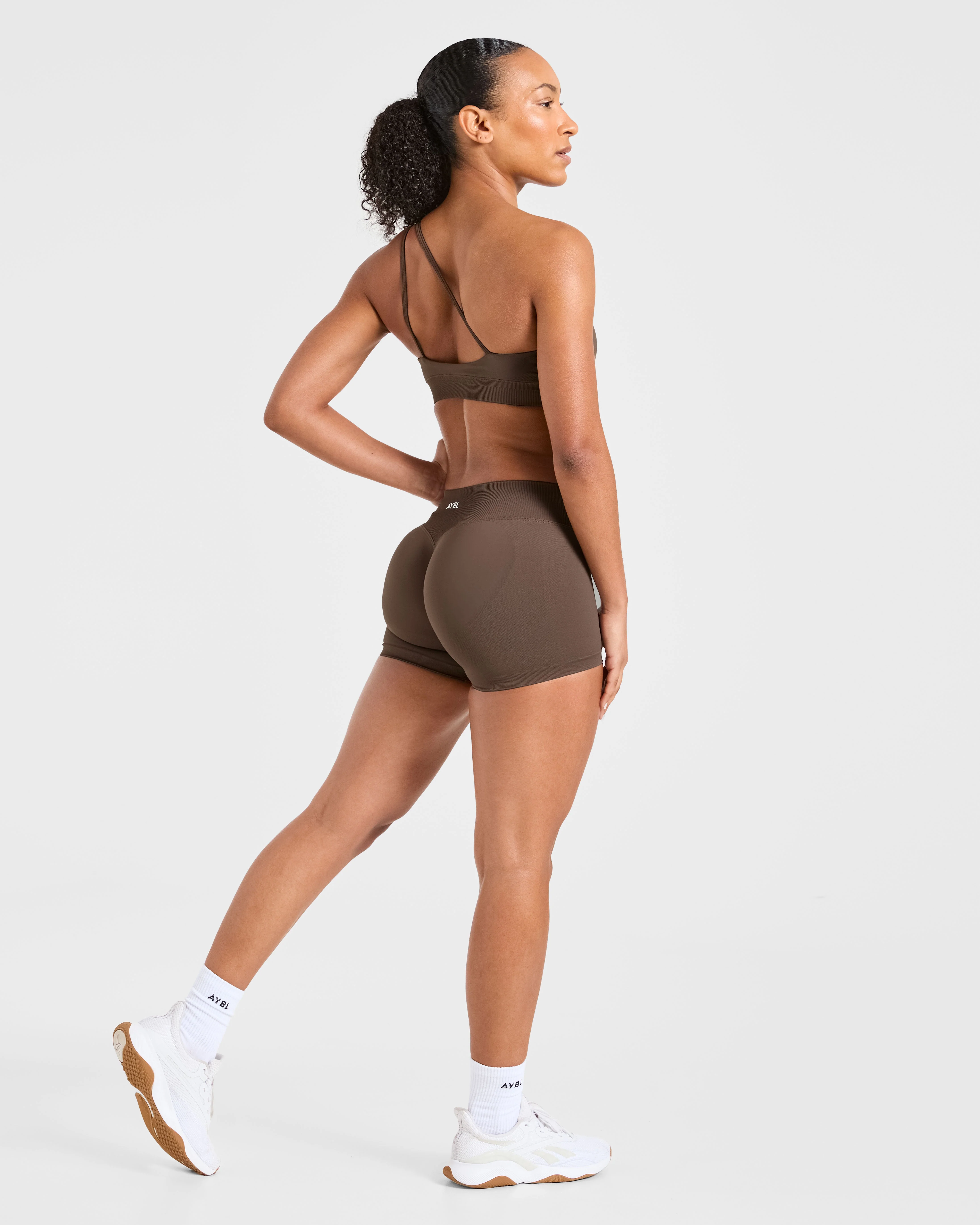 Enhance Seamless One Shoulder Sports Bra - Bruin - Image 4