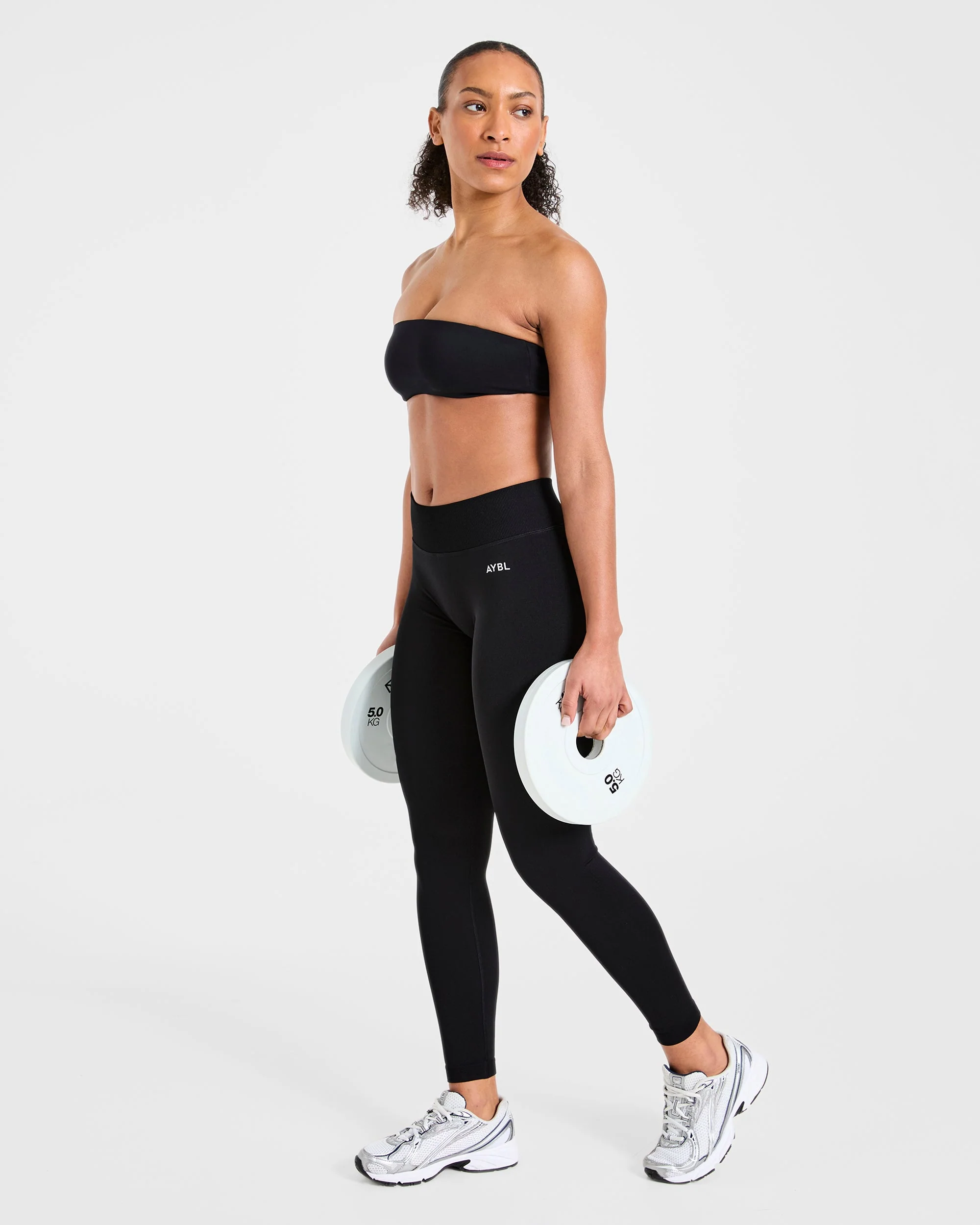 Essential Bandeau Sports Bra - Zwart - Image 7