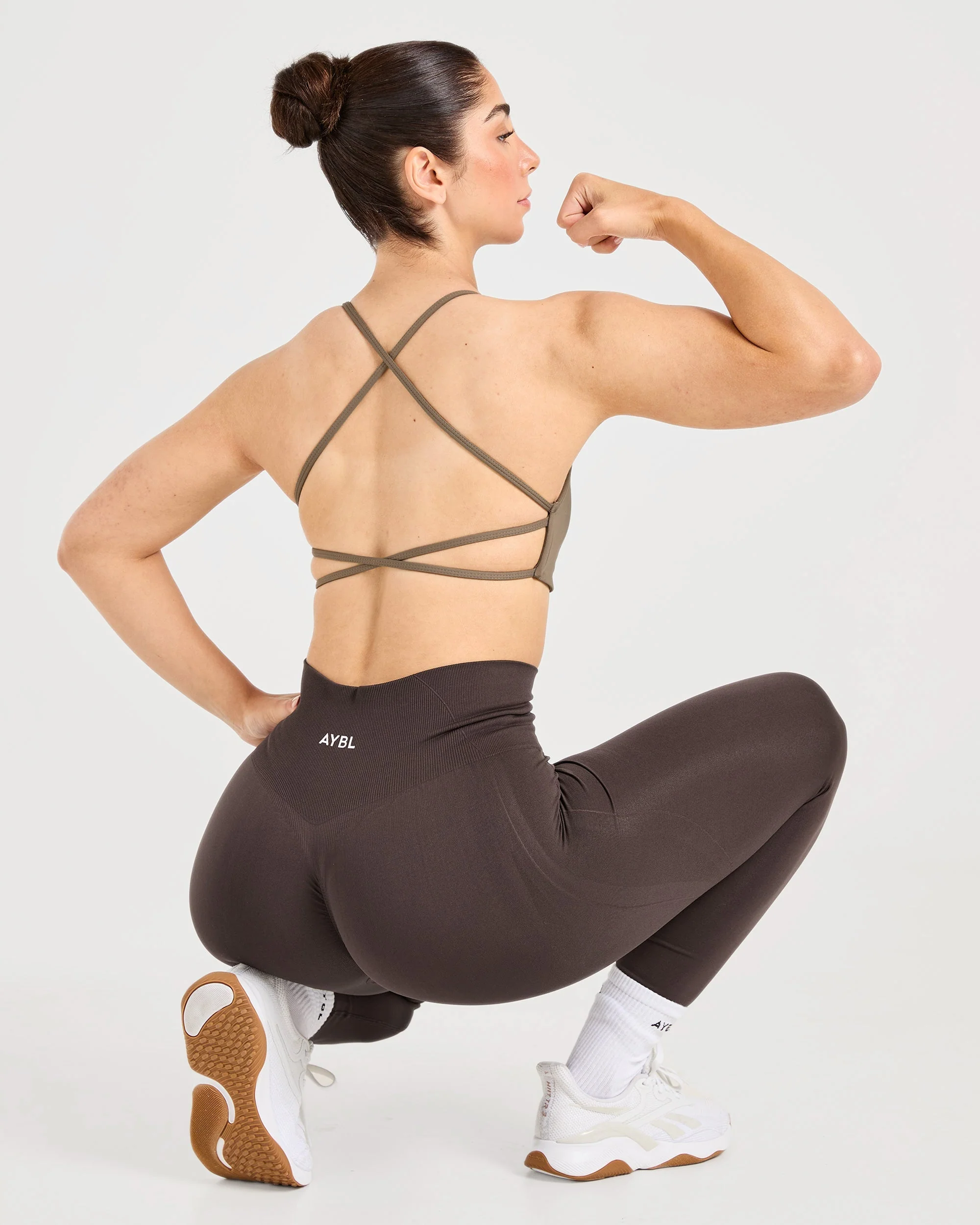 Essential Crossback Sports Bra - Mocha Bruin - Image 7
