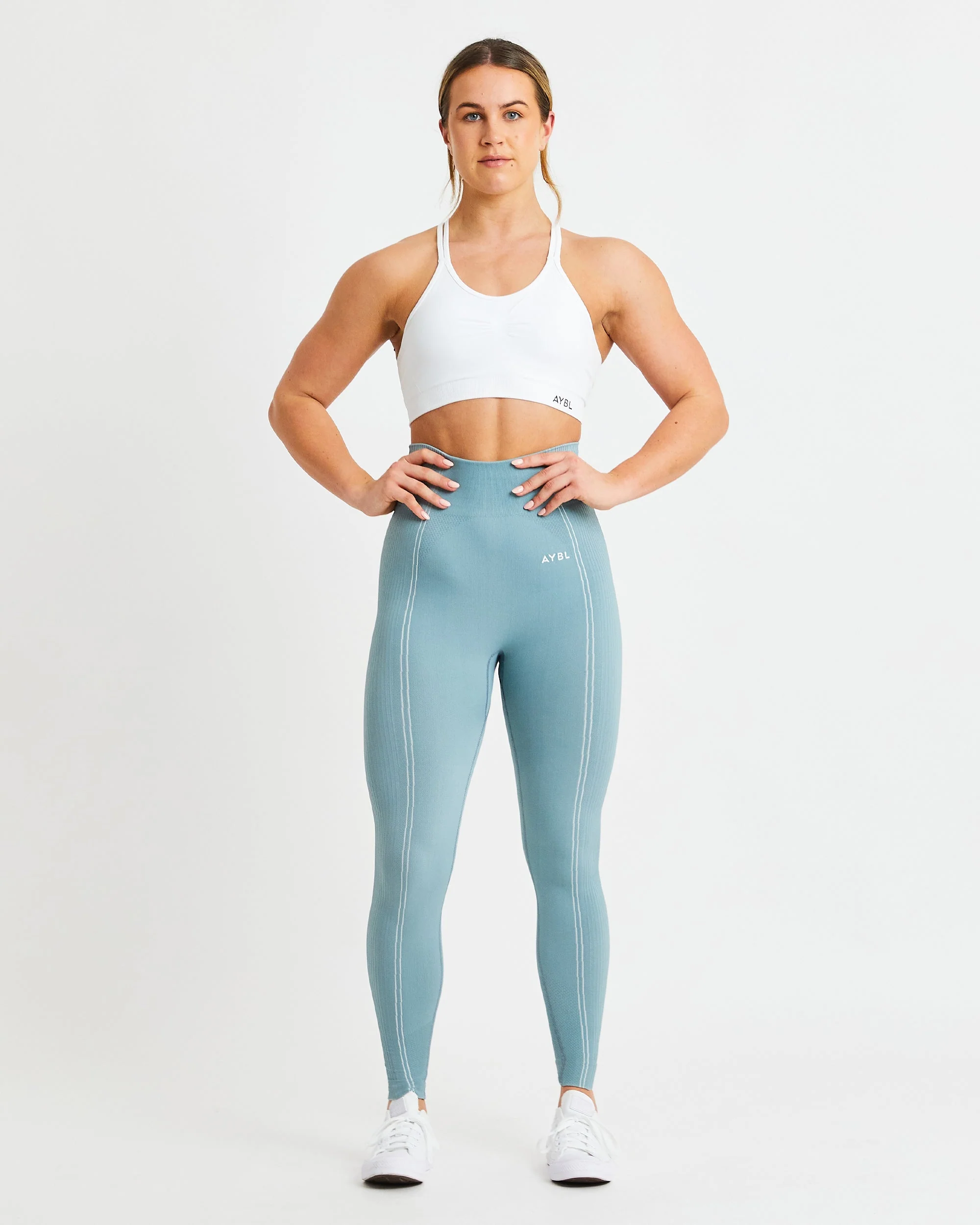 Essential Seamless Ruched Sports Bra - Wit - Image 11