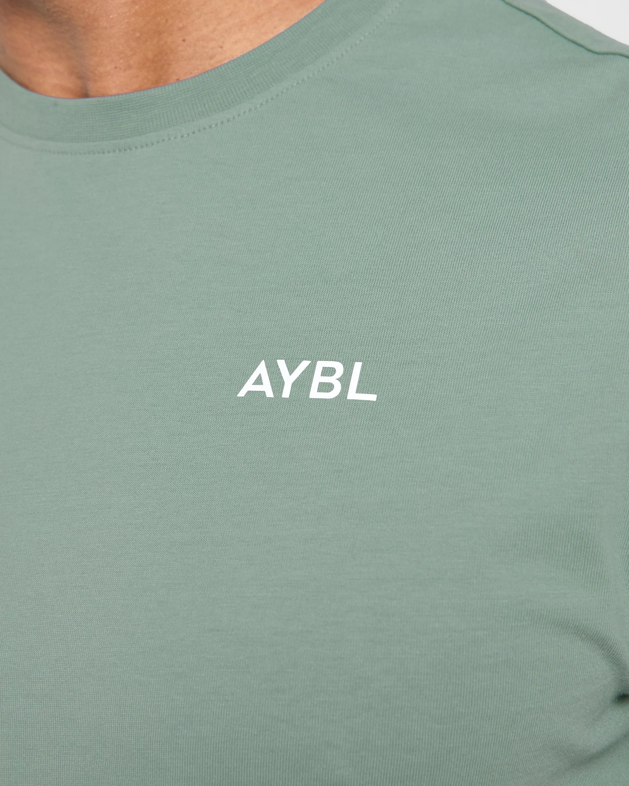 Essential T Shirt - Slate Groen - Image 5