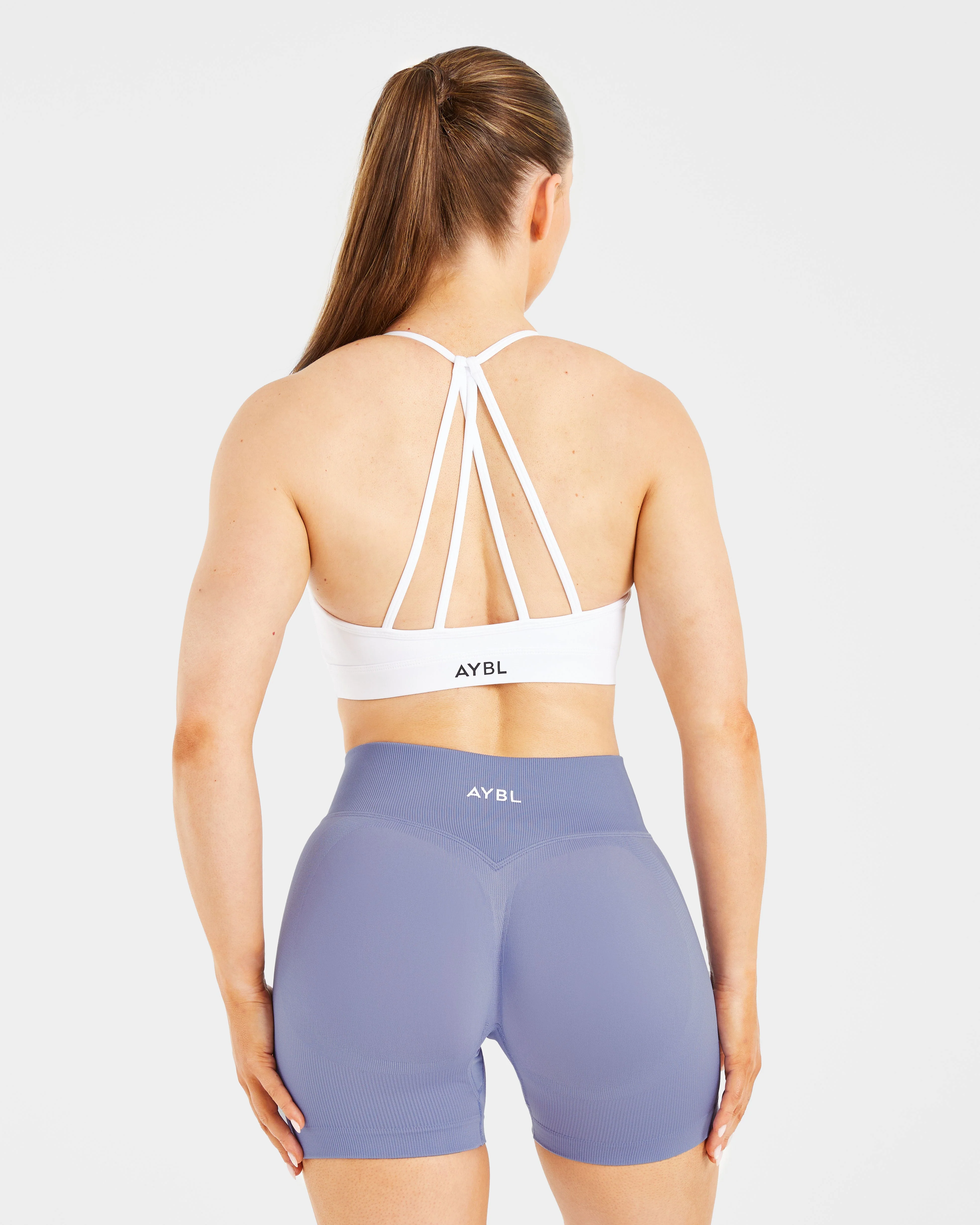 Essential V Neck Strappy Sports Bra - Wit - Image 2