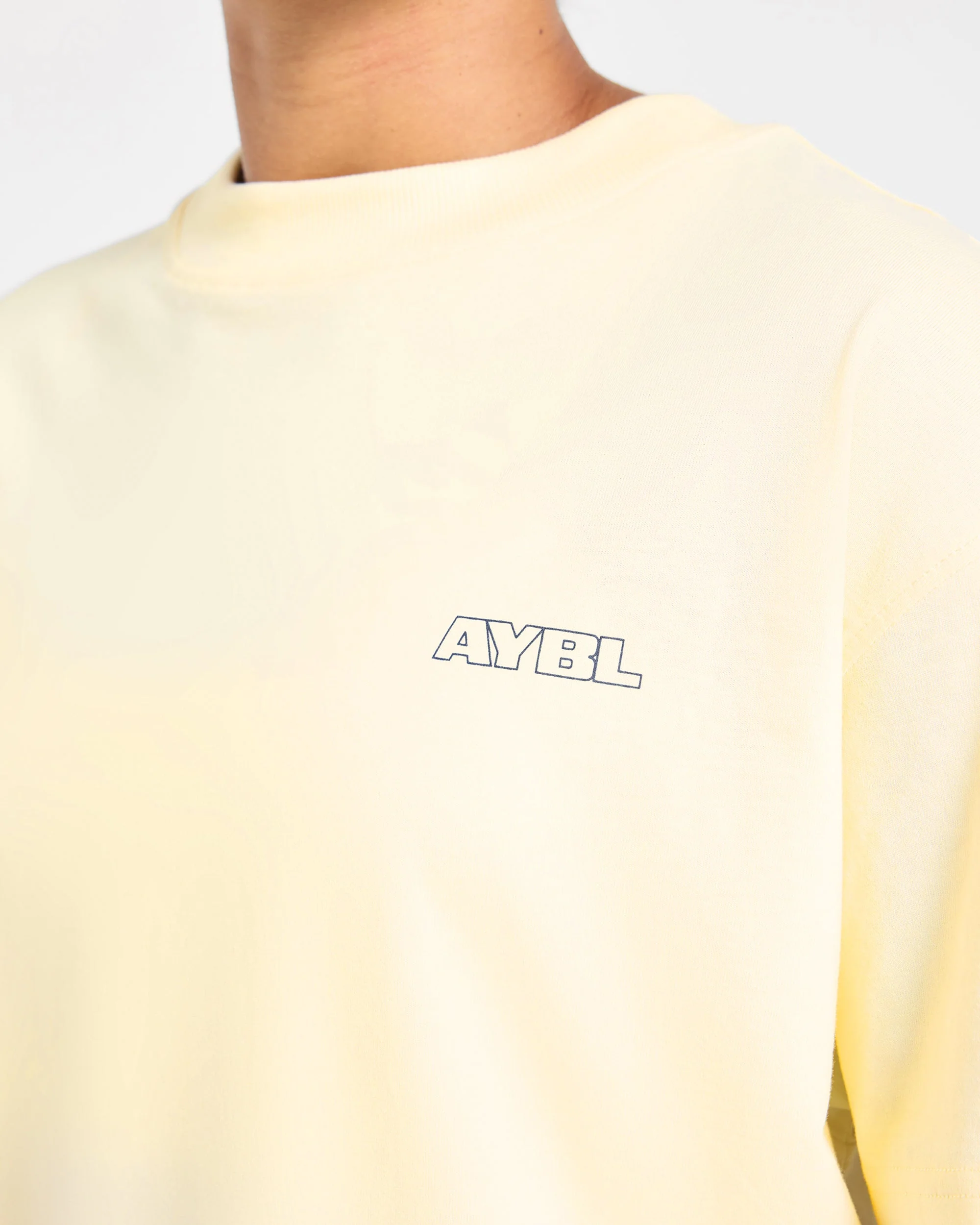 Heavy Lift Club Oversized T Shirt - Butter Geel - Image 5