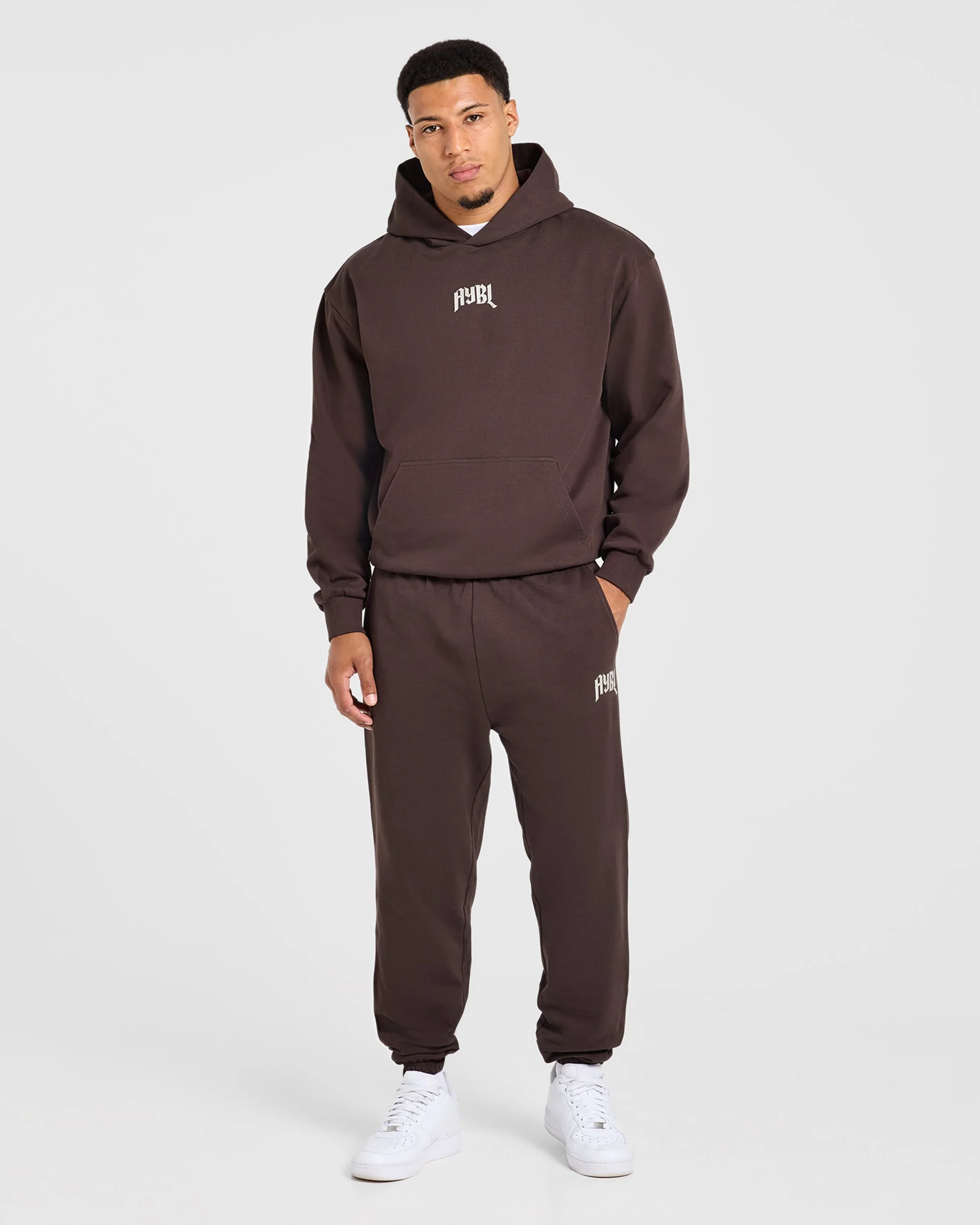 Heavy Lifting Gothic Oversized Hoodie - Bruin/Crème - Image 3