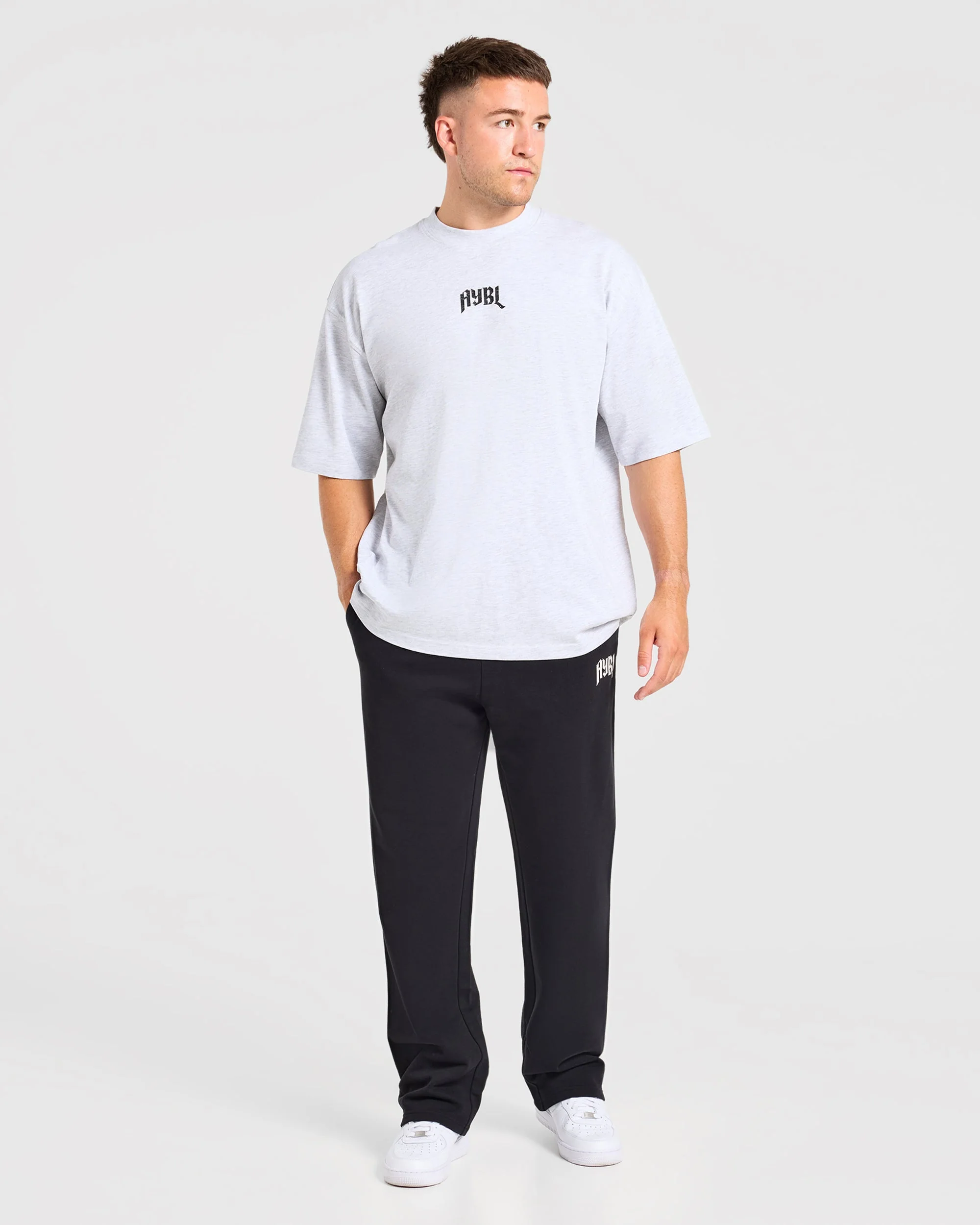 Heavy Lifting Gothic Oversized Straight Leg Joggers - Zwart/Wit - Image 3
