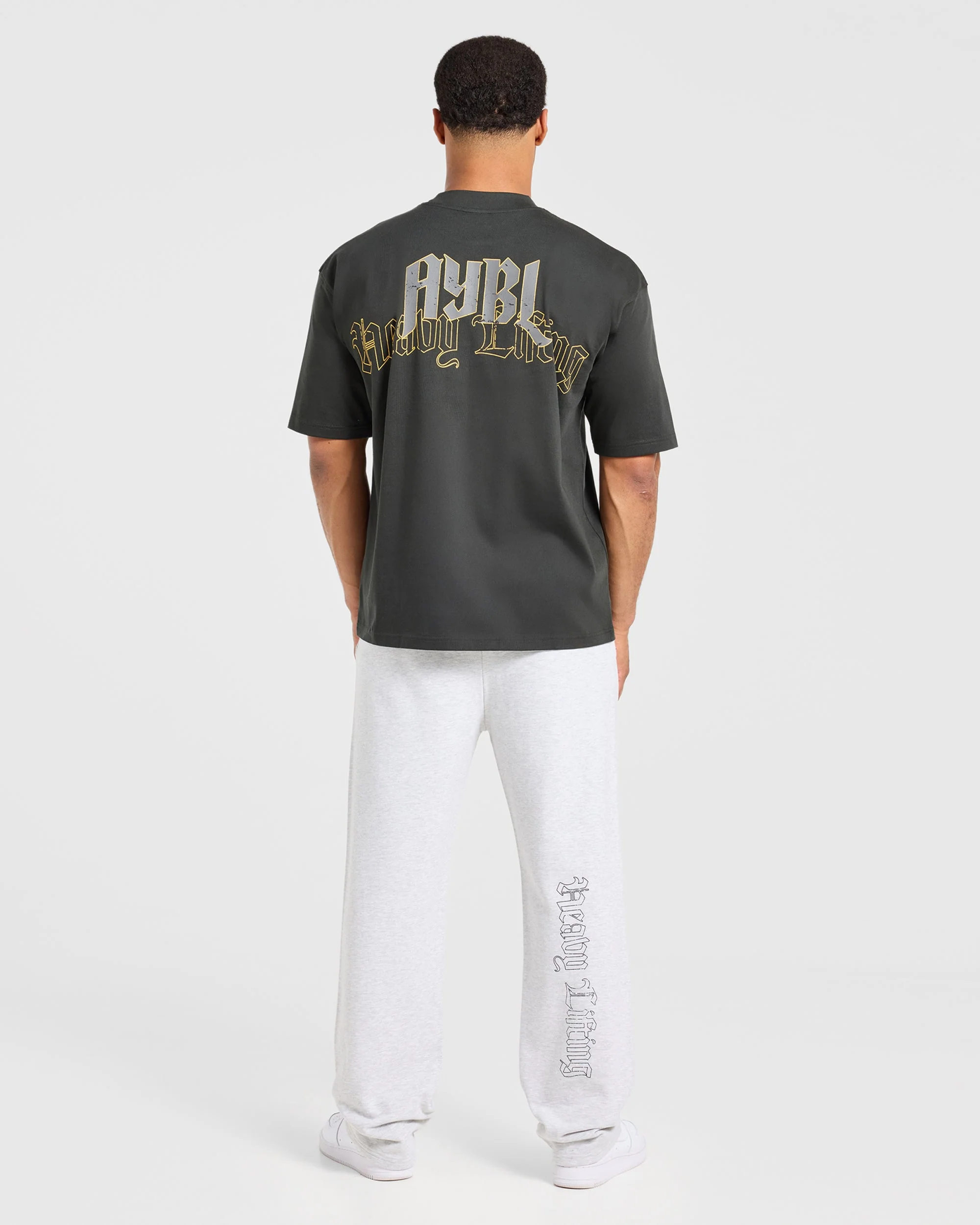 Heavy Lifting Gothic Oversized T Shirt - Charcoal/Geel - Image 4