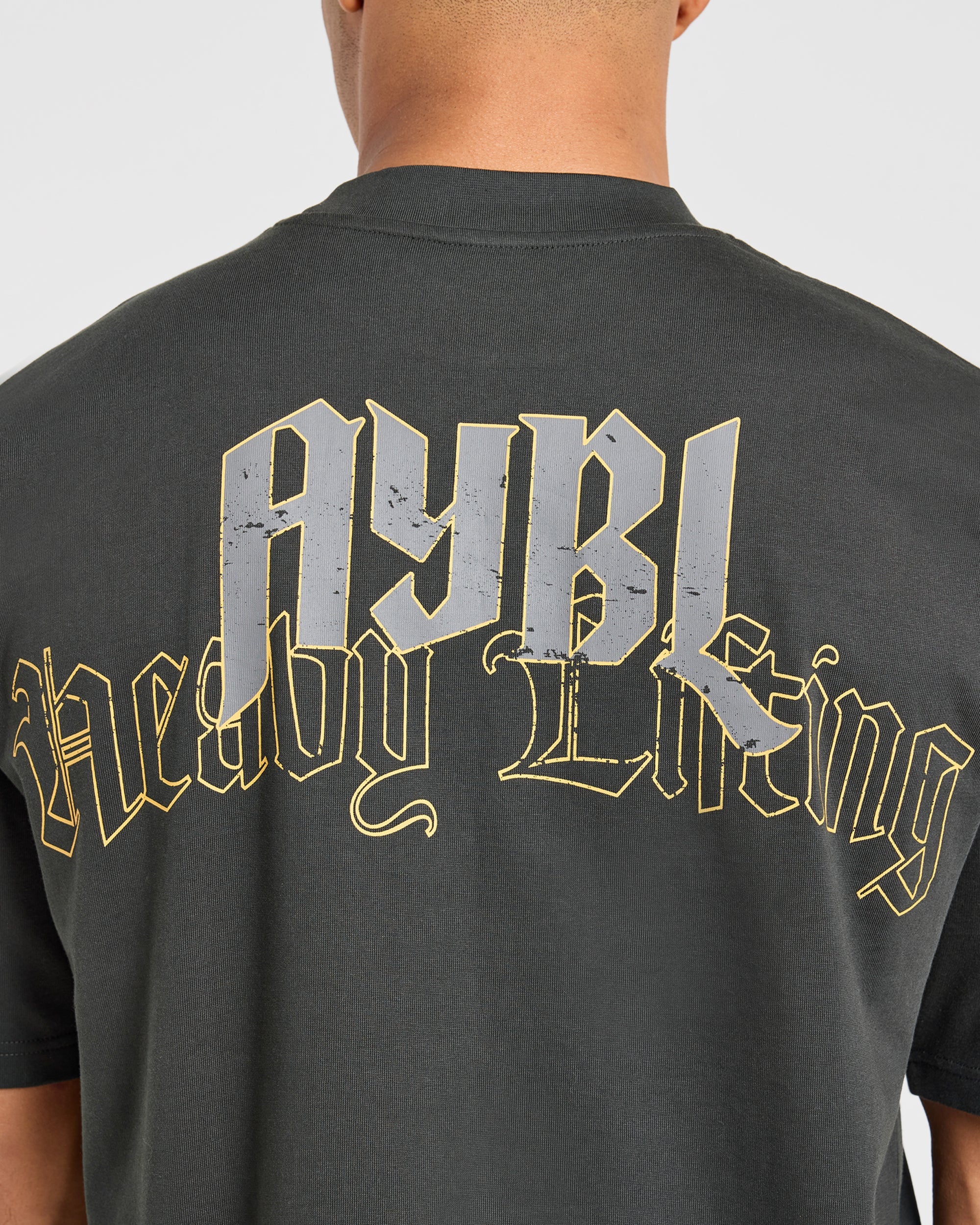Heavy Lifting Gothic Oversized T Shirt - Charcoal/Geel - Image 6