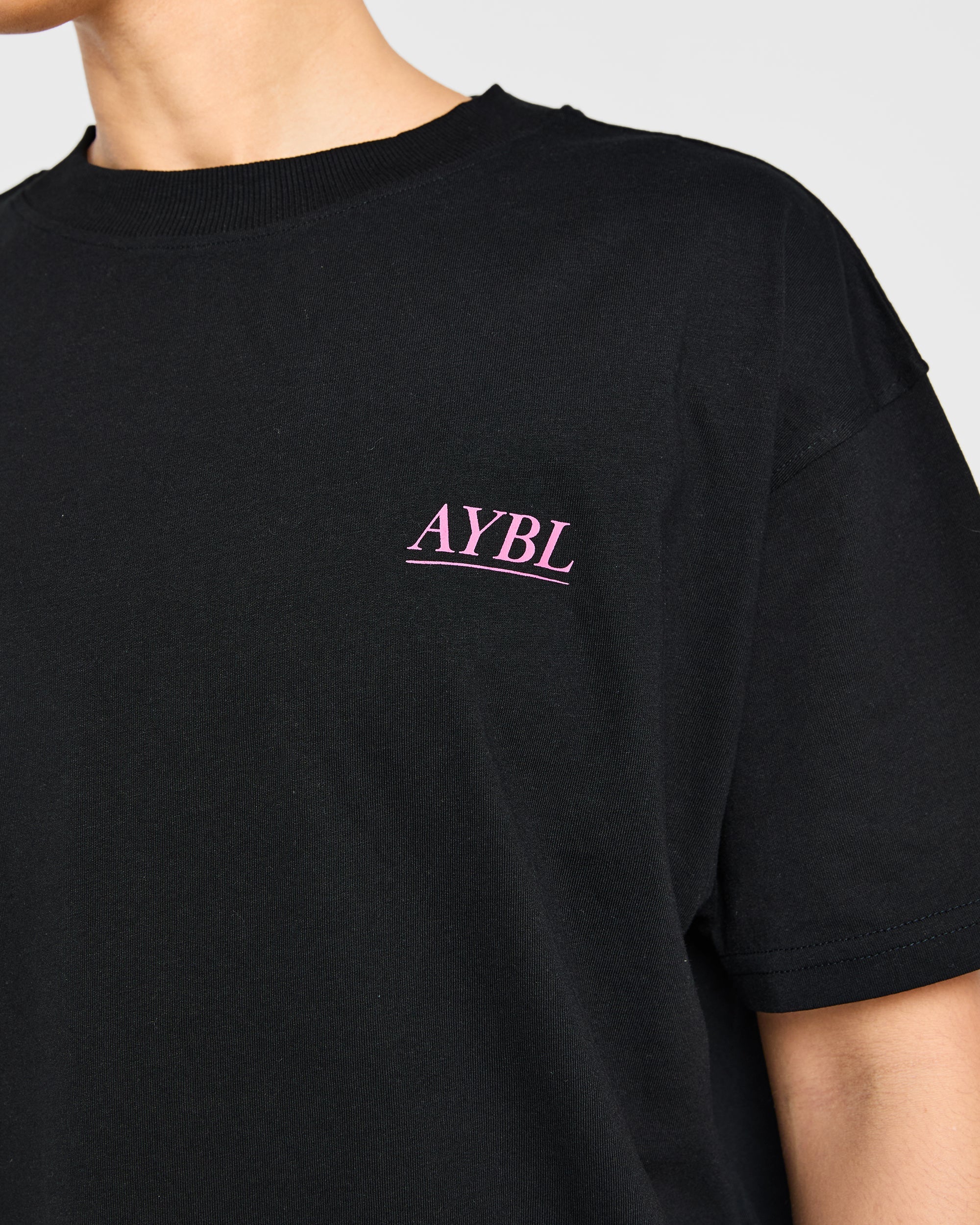 Power Lifting Illustration T Shirt - Zwart/Roze - Image 5