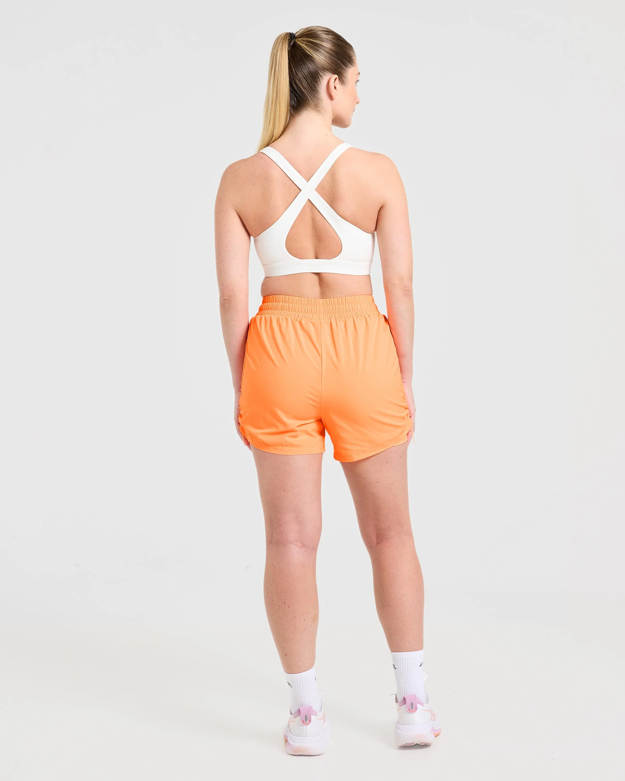 Run Cross Back Sports Bra - Wit - Image 4
