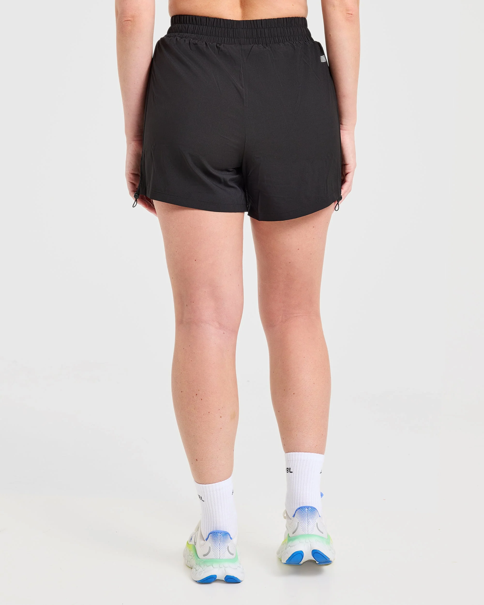 Run Ruched Shorts - Zwart - Image 2