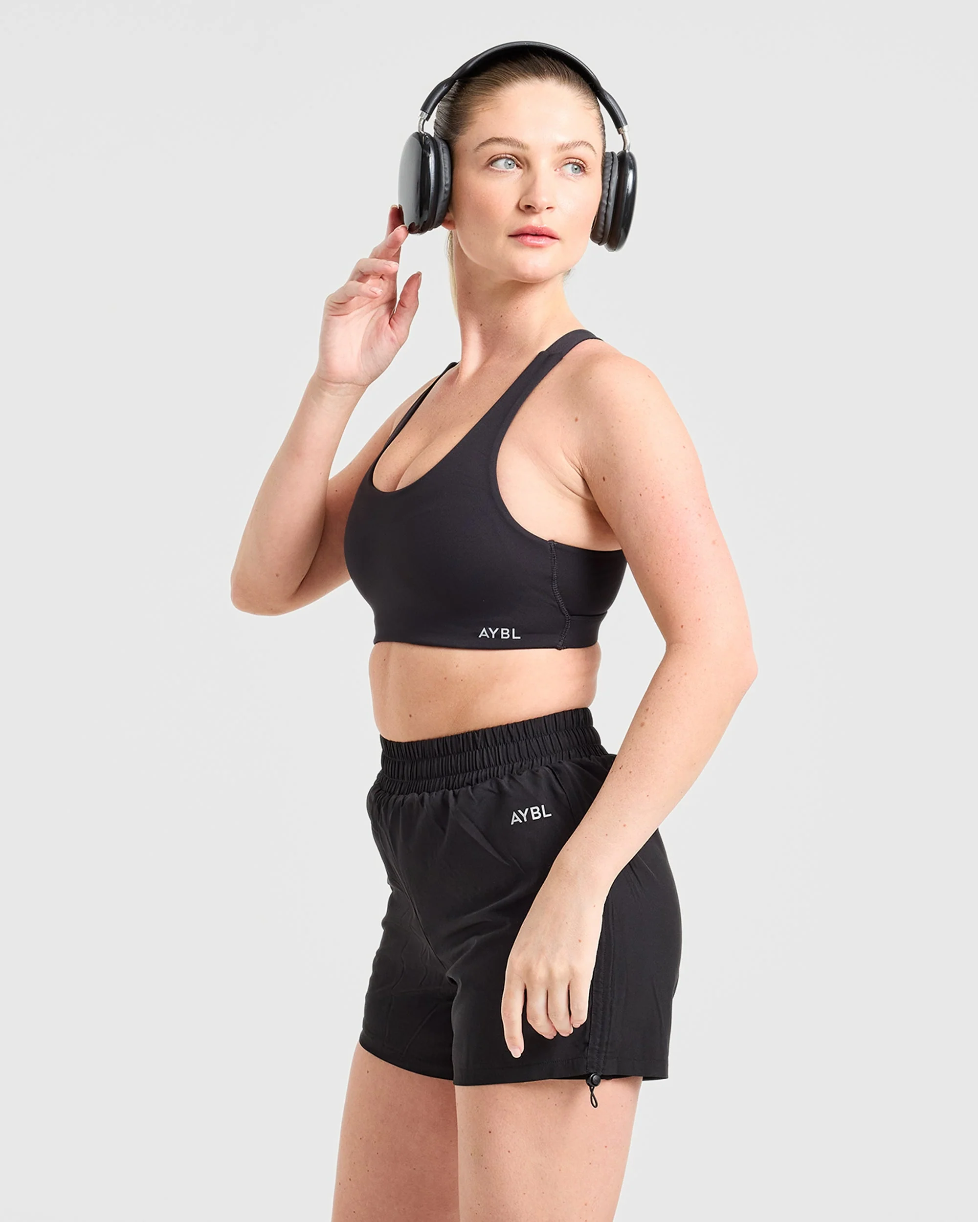 Run Ruched Shorts - Zwart - Image 8