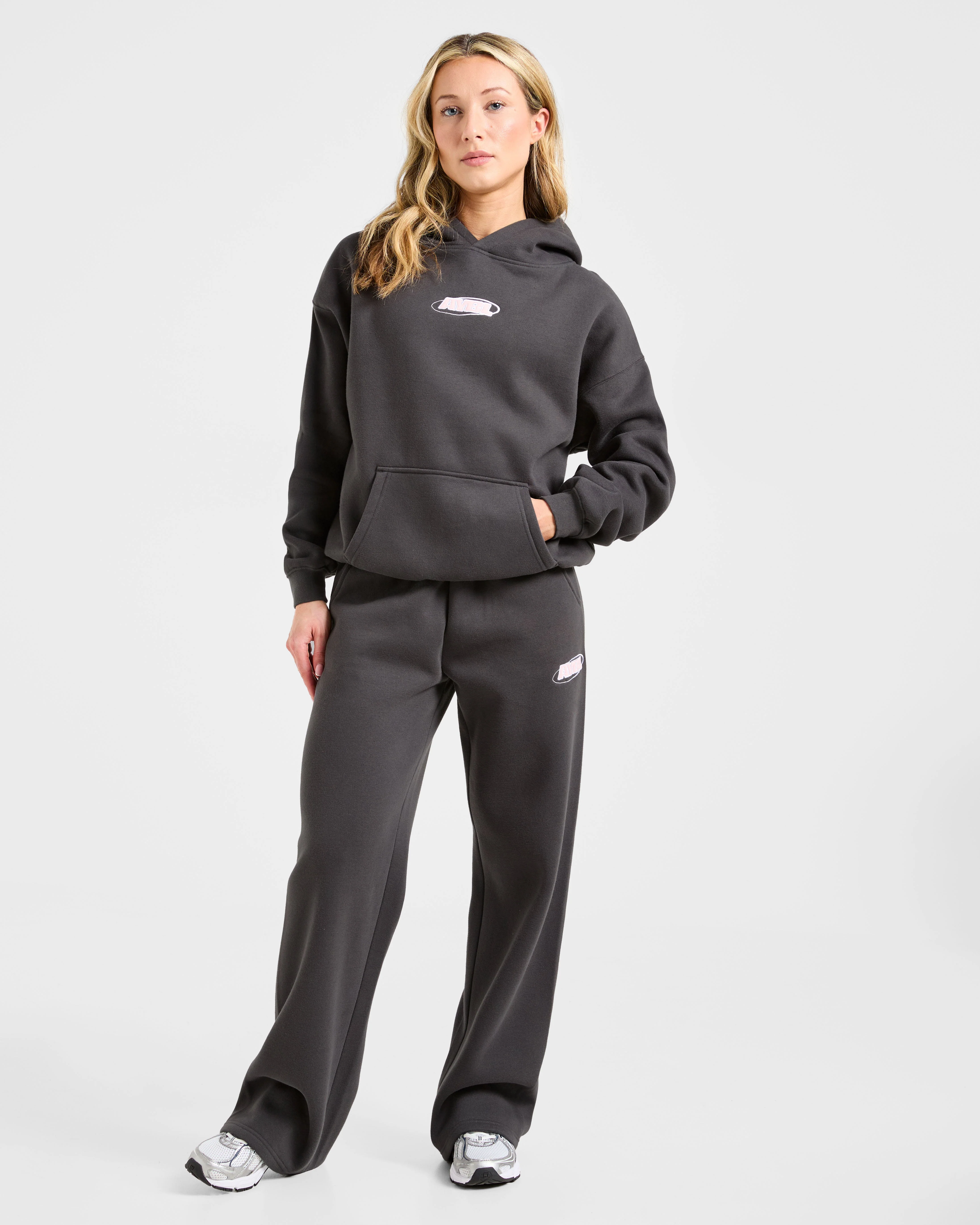 Sports Essentials Oversized Straight Leg Joggers - Charcoal/Roze - Image 3