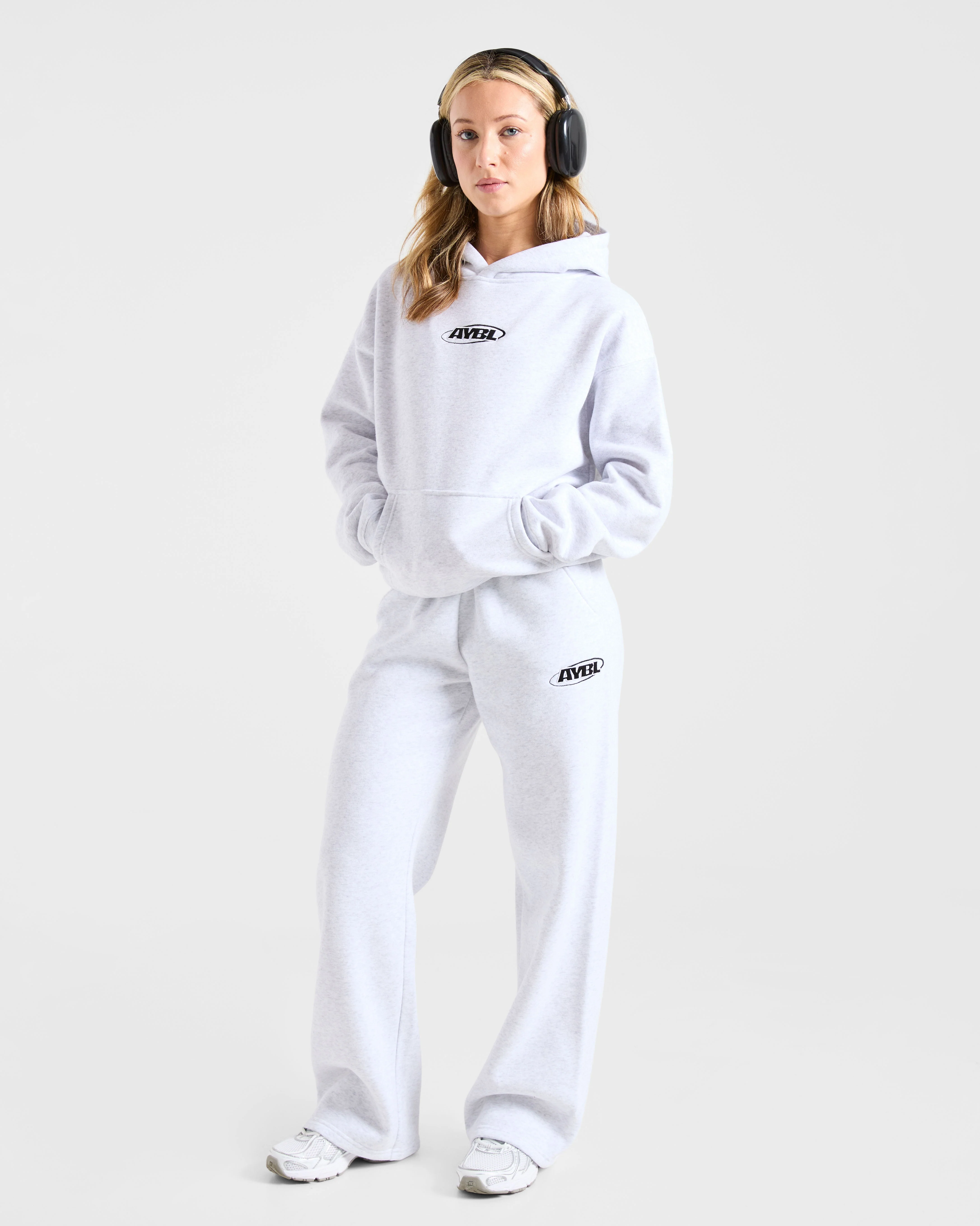 Sports Essentials Oversized Straight Leg Joggers - Heather Grijs/Zwart - Image 8