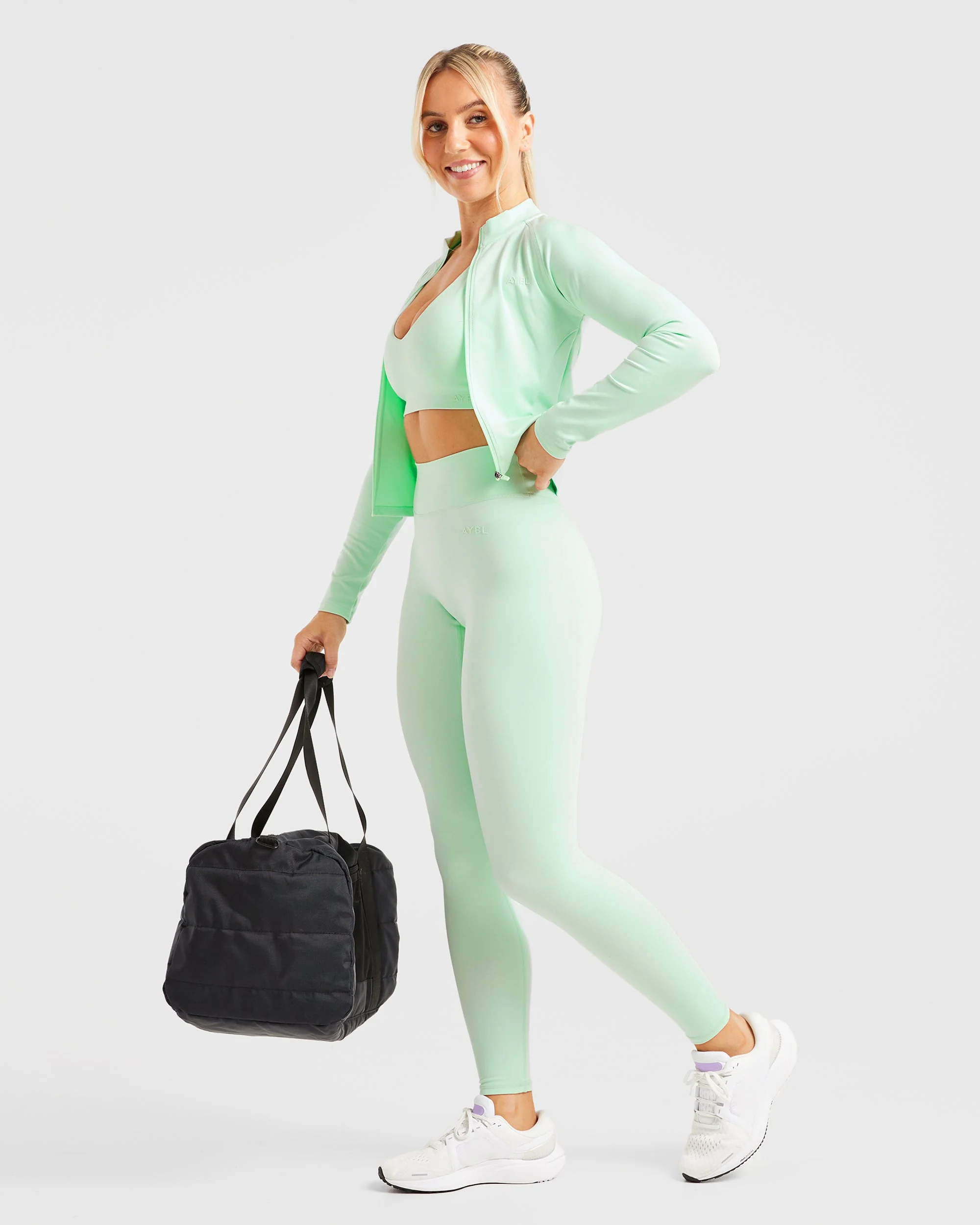 Staple Sports Bra - Mint Groen - Image 8
