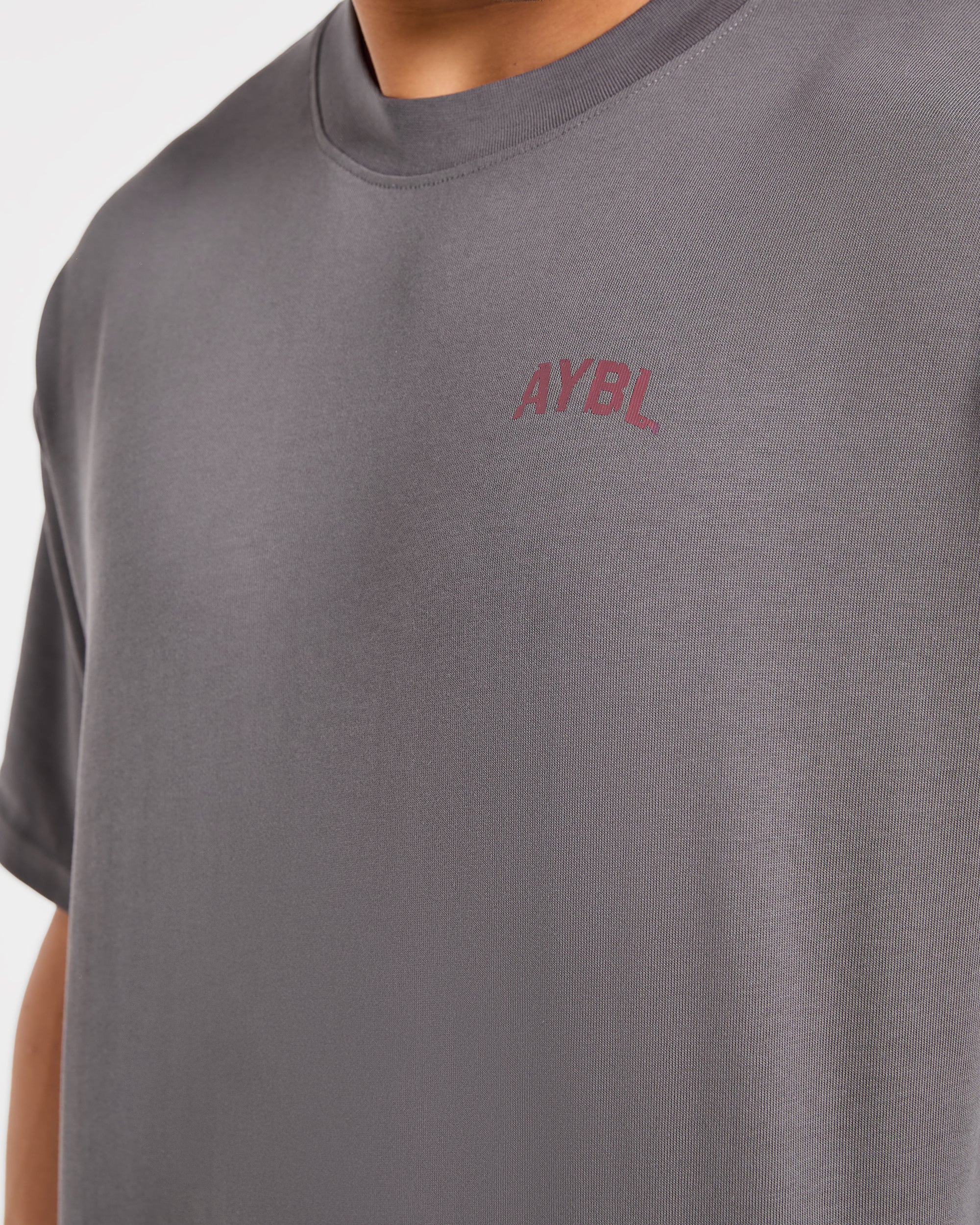 Strength Division Oversized T Shirt - Charcoal/Rood - Image 6