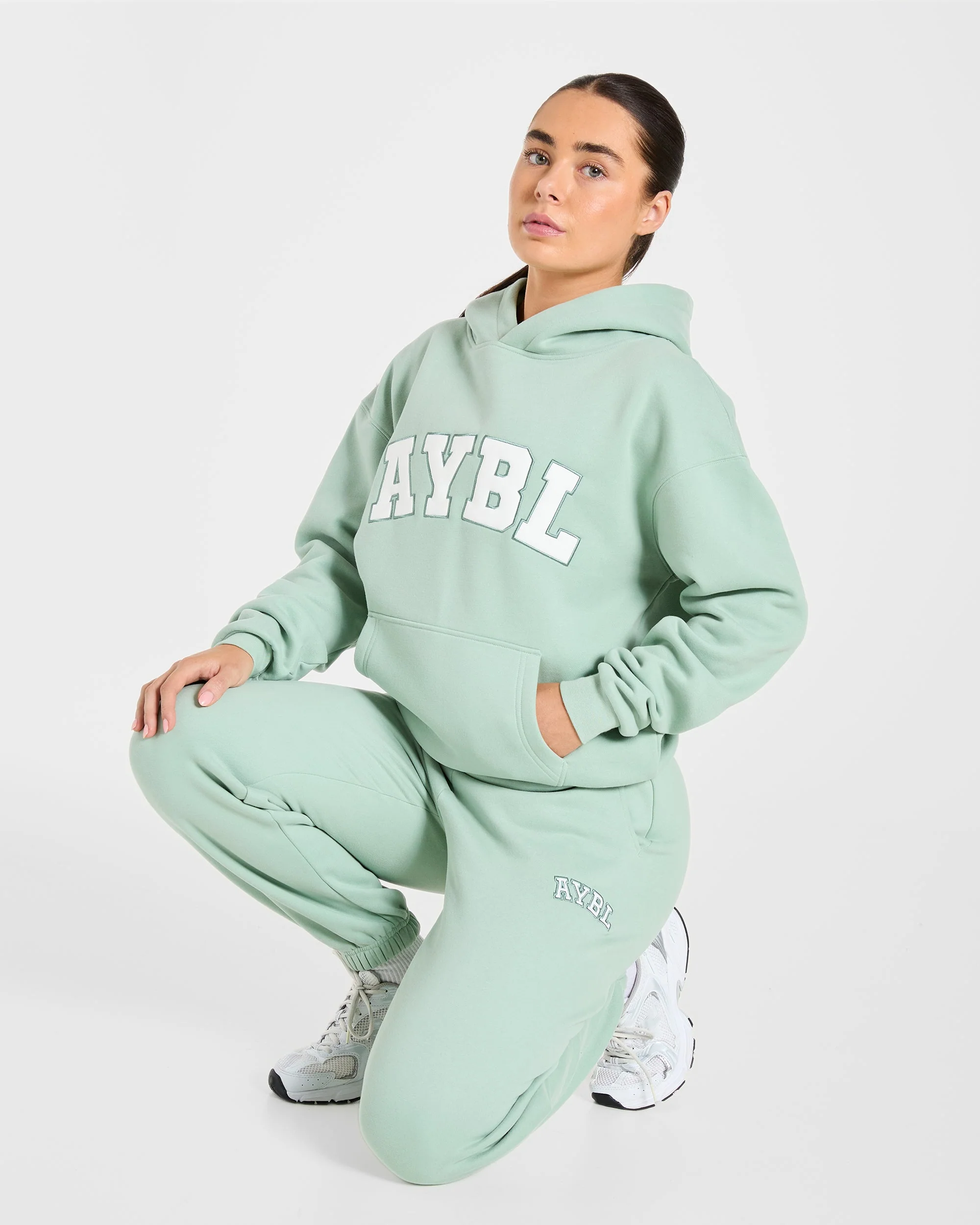 Varsity 2.0 Oversized Hoodie - Sage Groen - Image 7