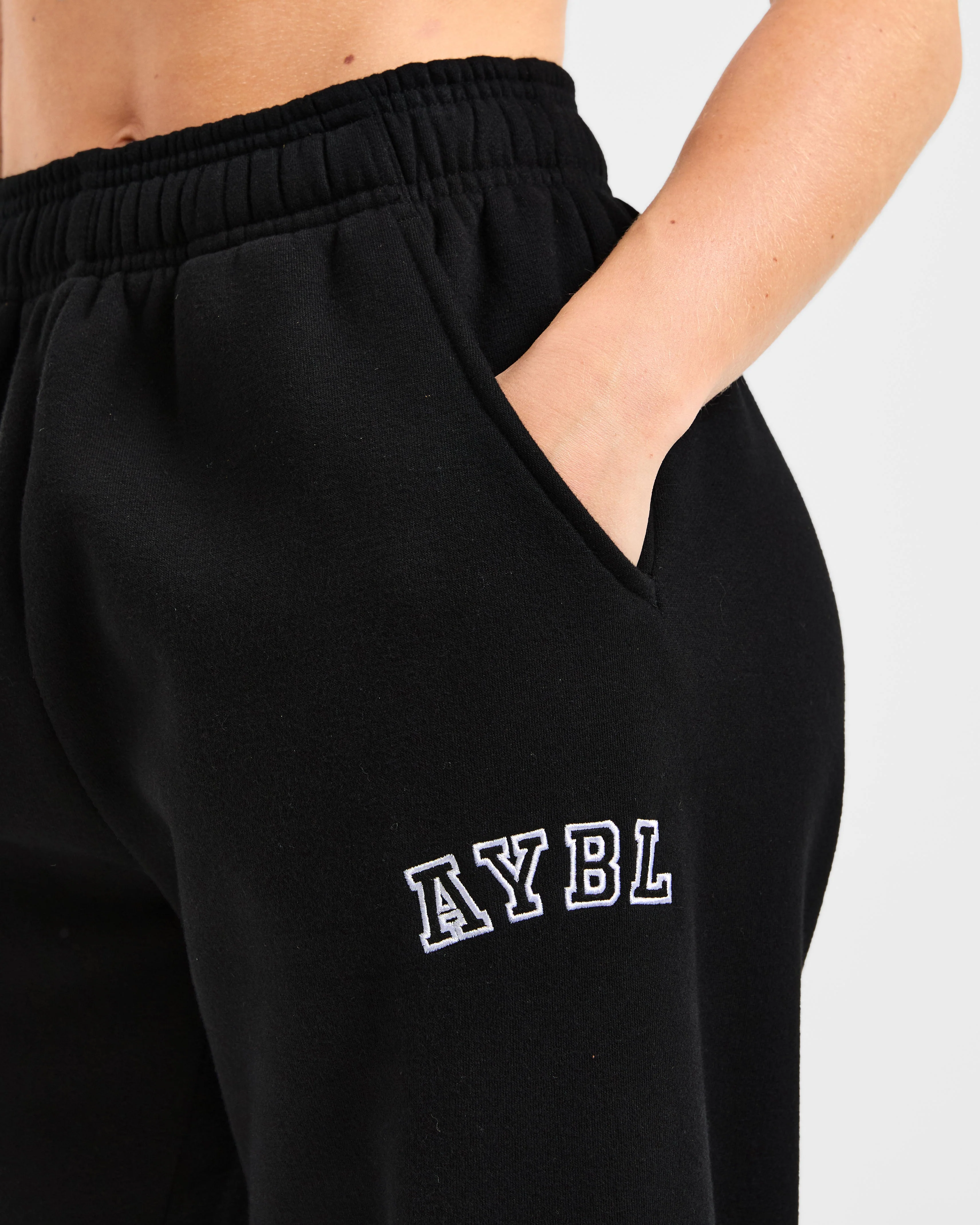 Varsity 2.0 Oversized Joggers - Zwart - Image 5
