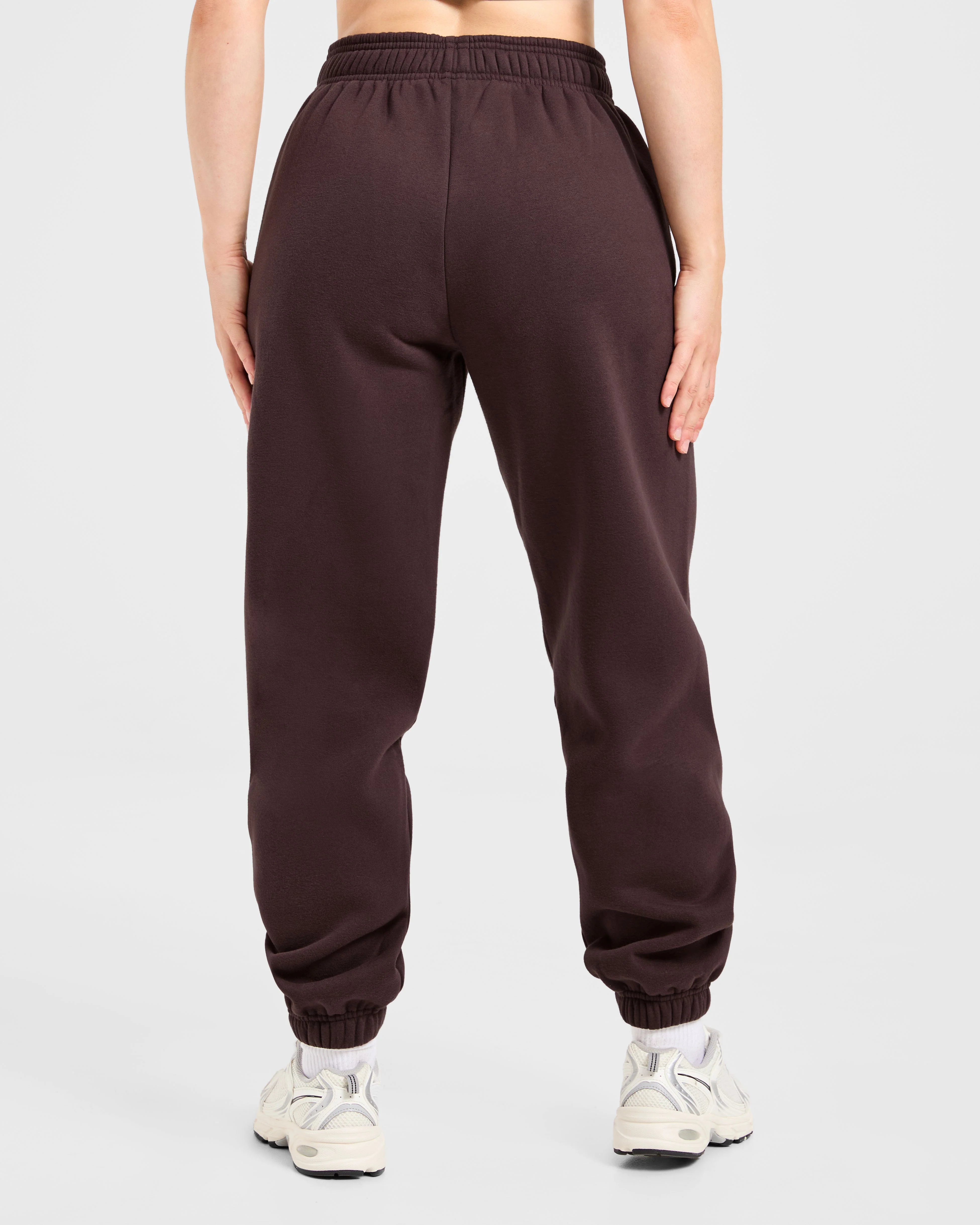 Varsity 2.0 Oversized Joggers - Cocoa Bruin - Image 2