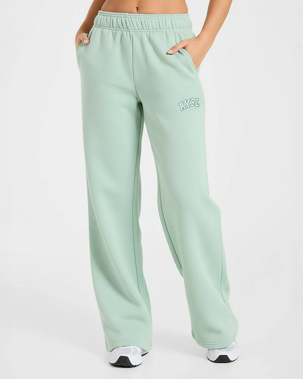 Varsity 2.0 Oversized Straight Leg Joggers - Sage Groen