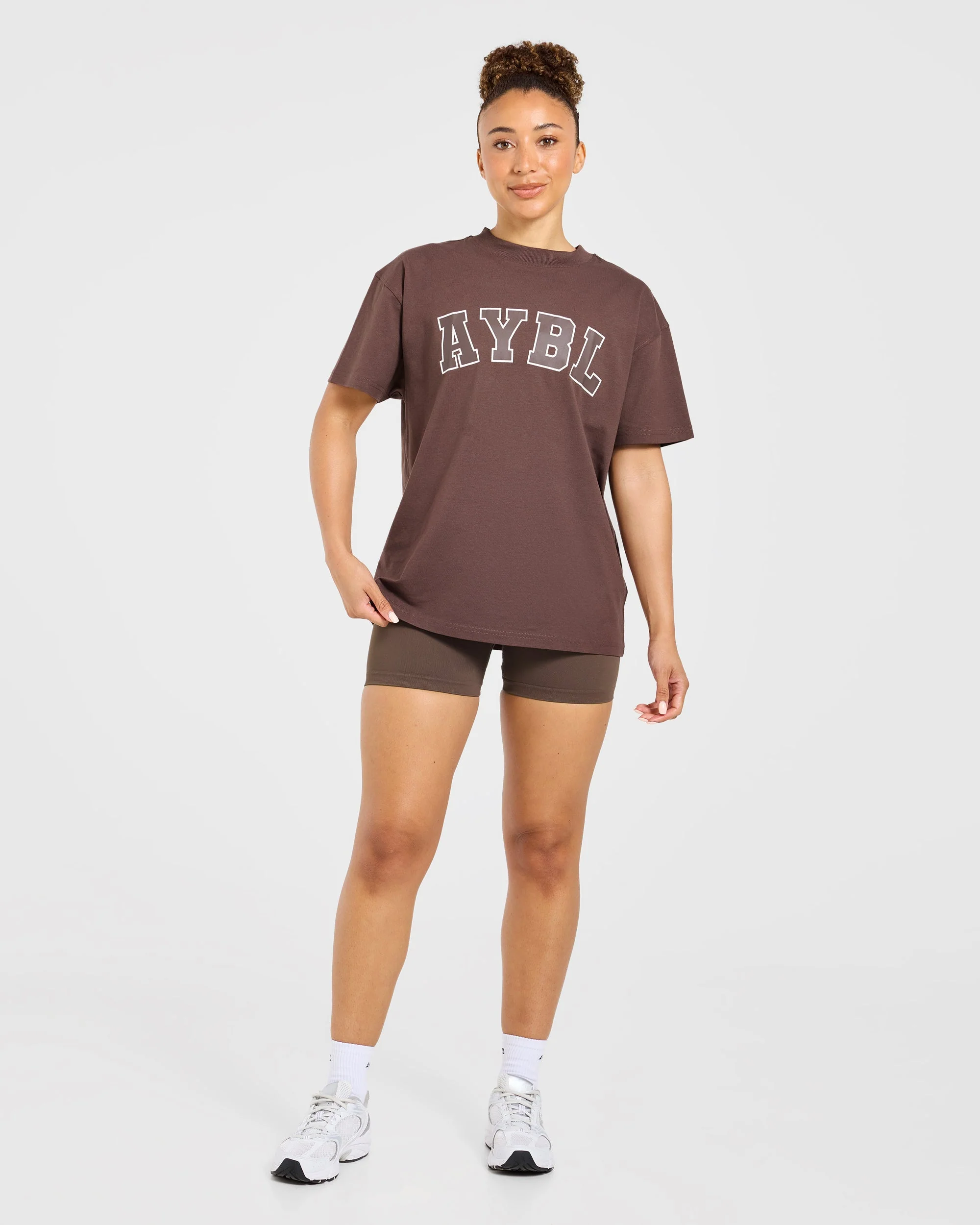 Varsity 2.0 Oversized T Shirt - Bruin - Image 3