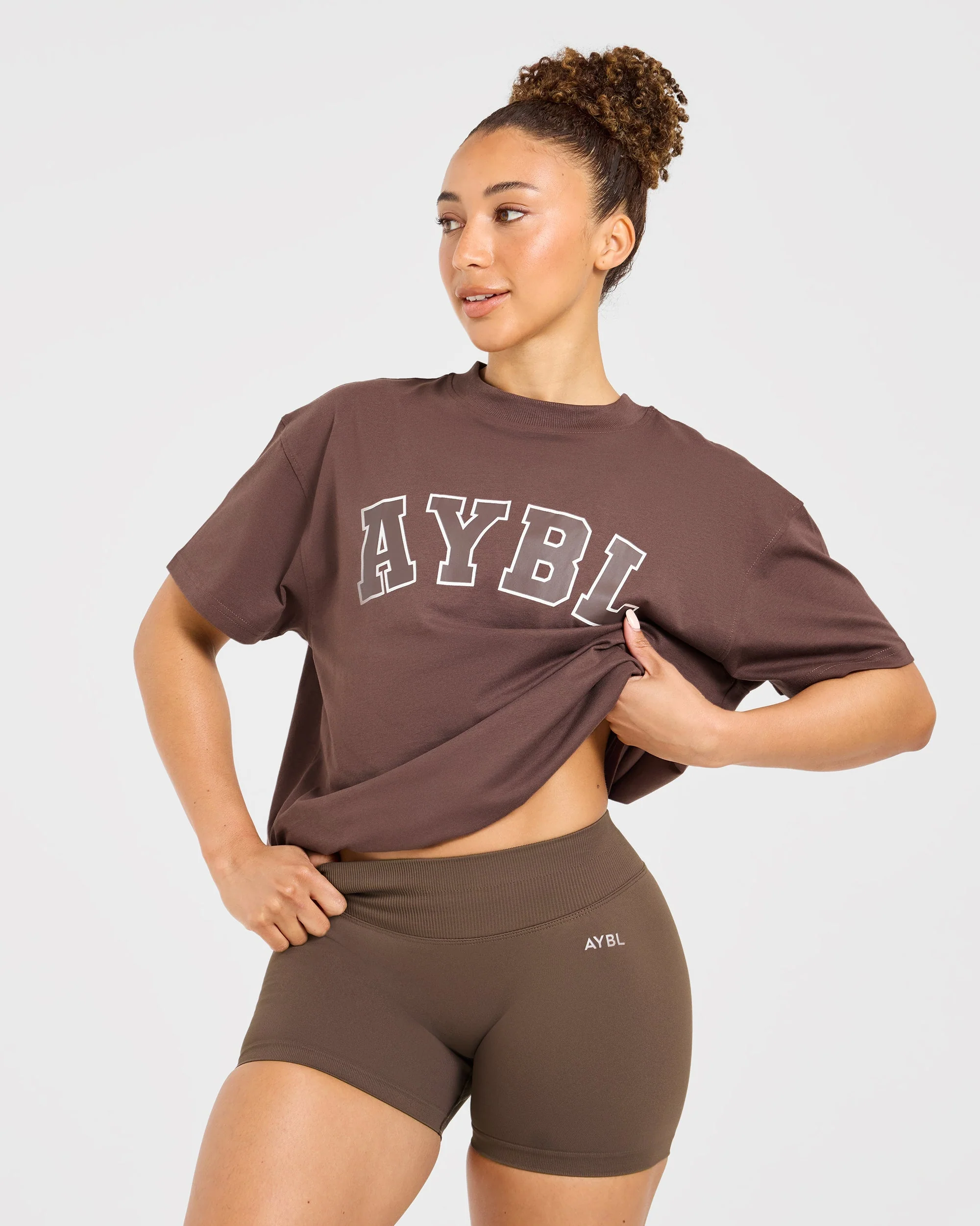Varsity 2.0 Oversized T Shirt - Bruin - Image 8