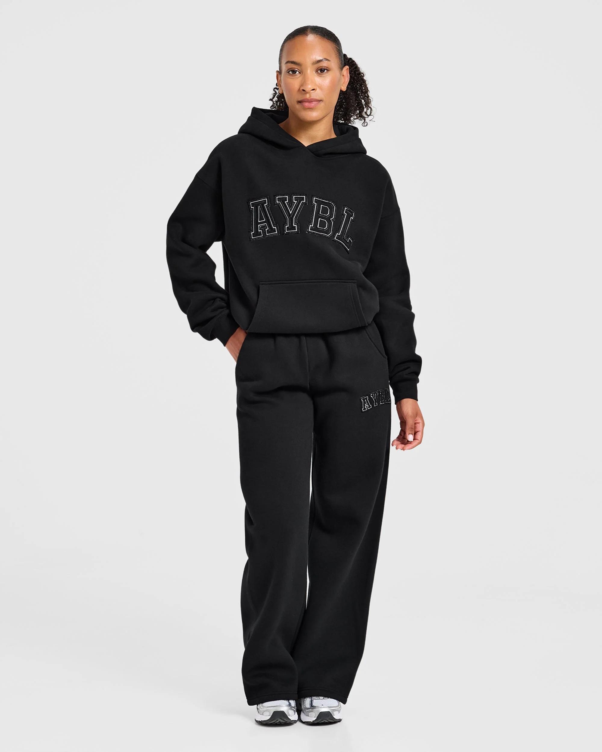 Varsity Applique Oversized Hoodie - Zwart - Image 3