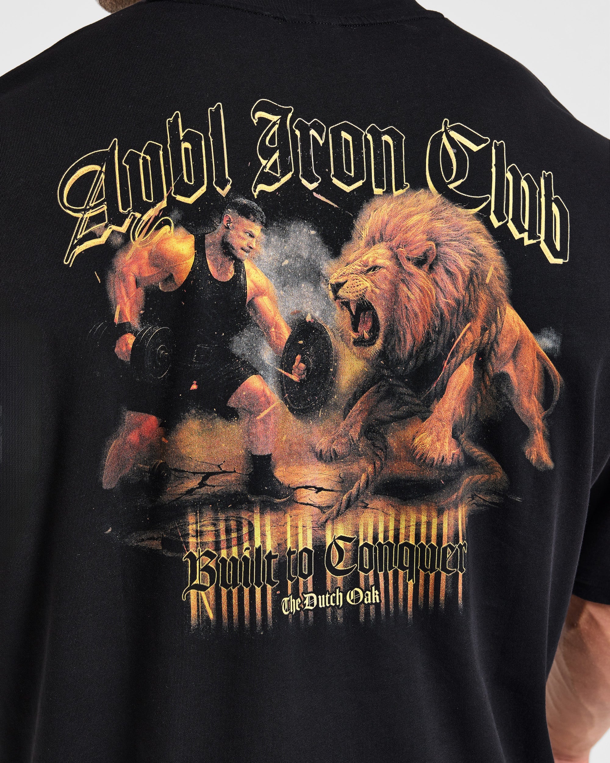 Wesley Vissers x Built to Conquer Oversized T Shirt - Zwart - Image 6
